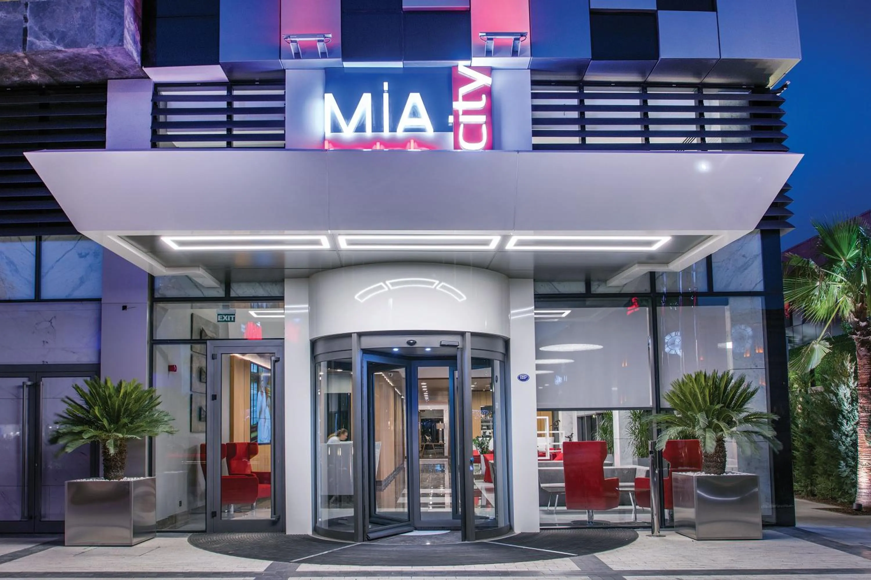 Facade/entrance in Mia City Hotel