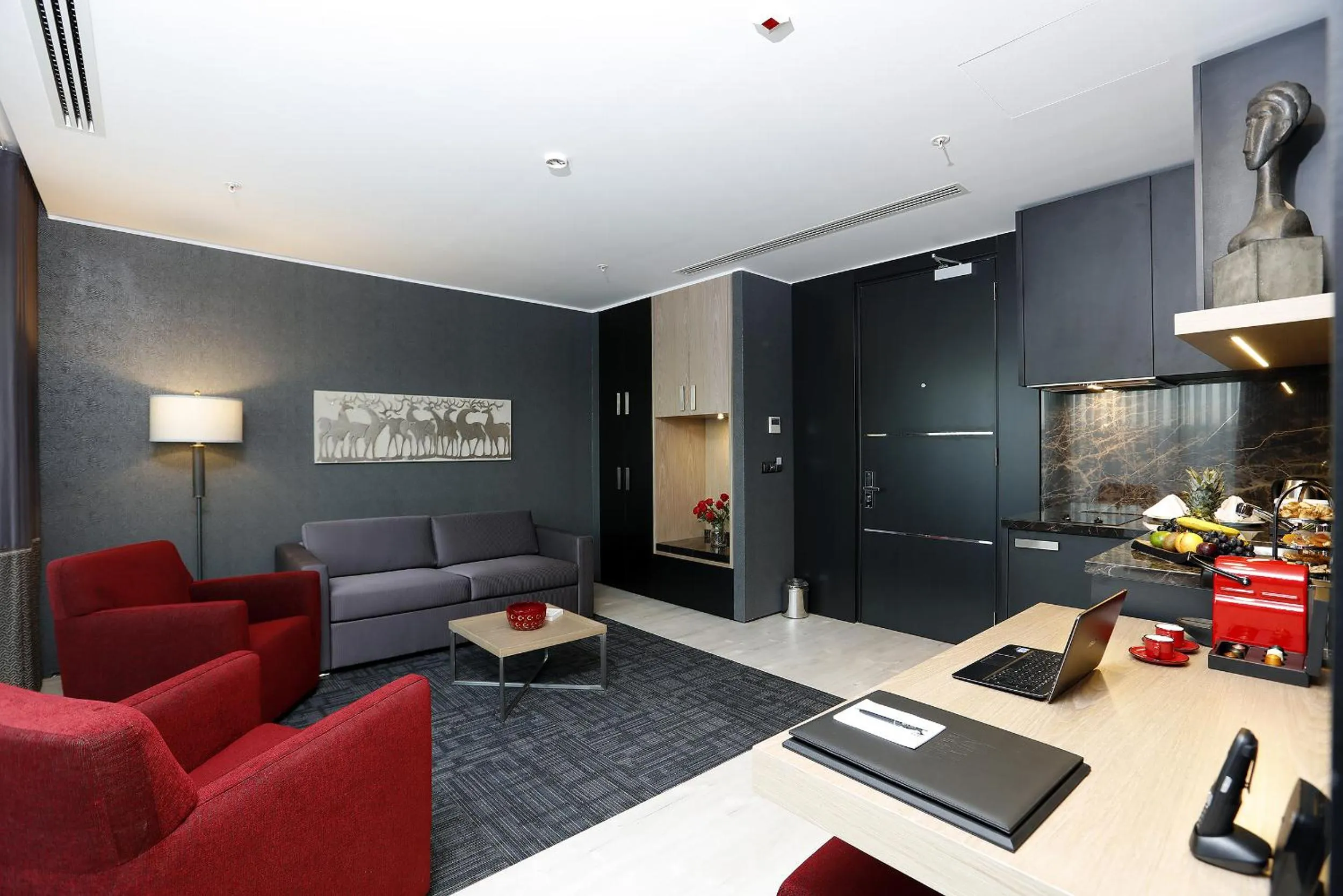 Living room in Mia City Hotel