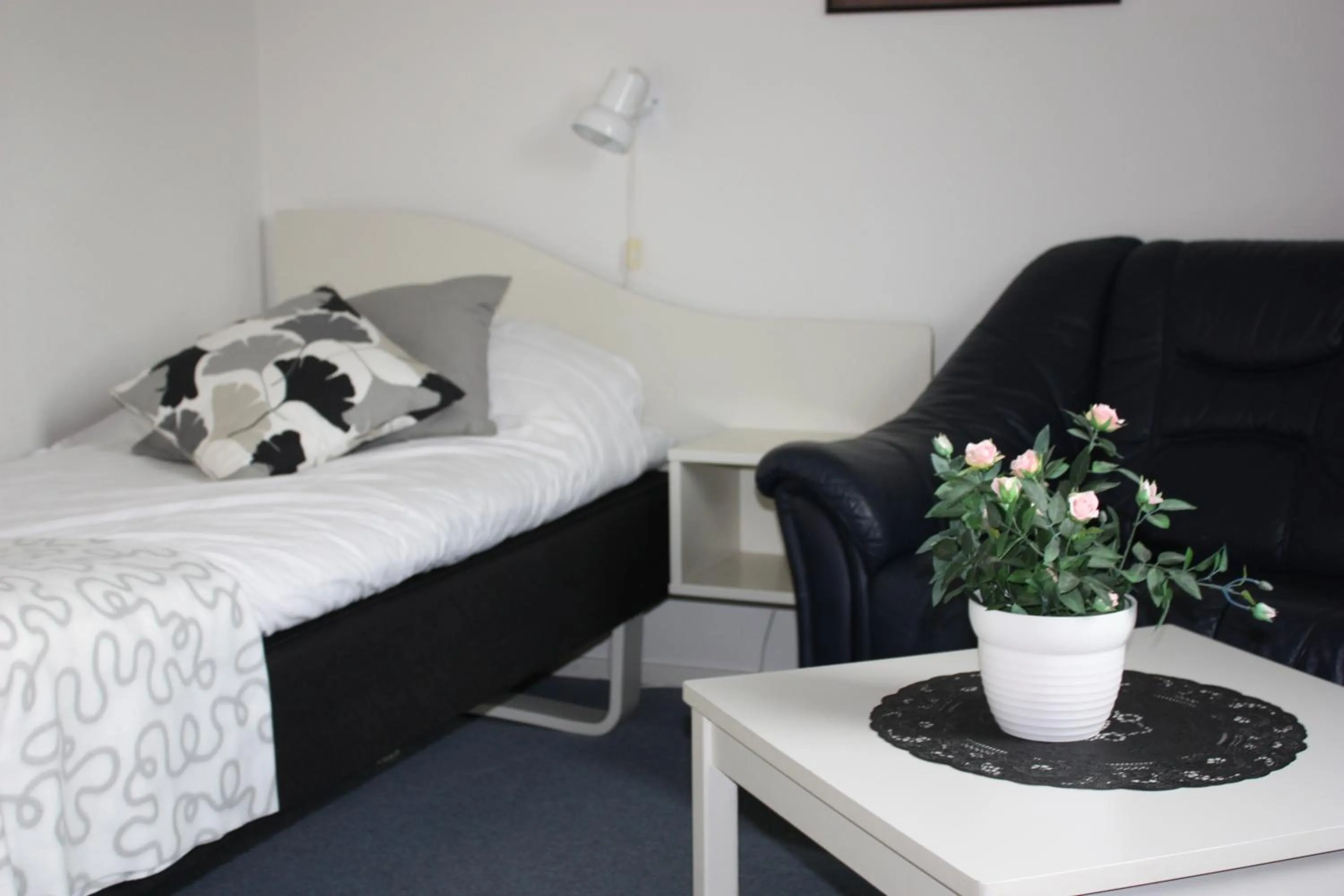 Photo of the whole room, Bed in Hotell Angöringen