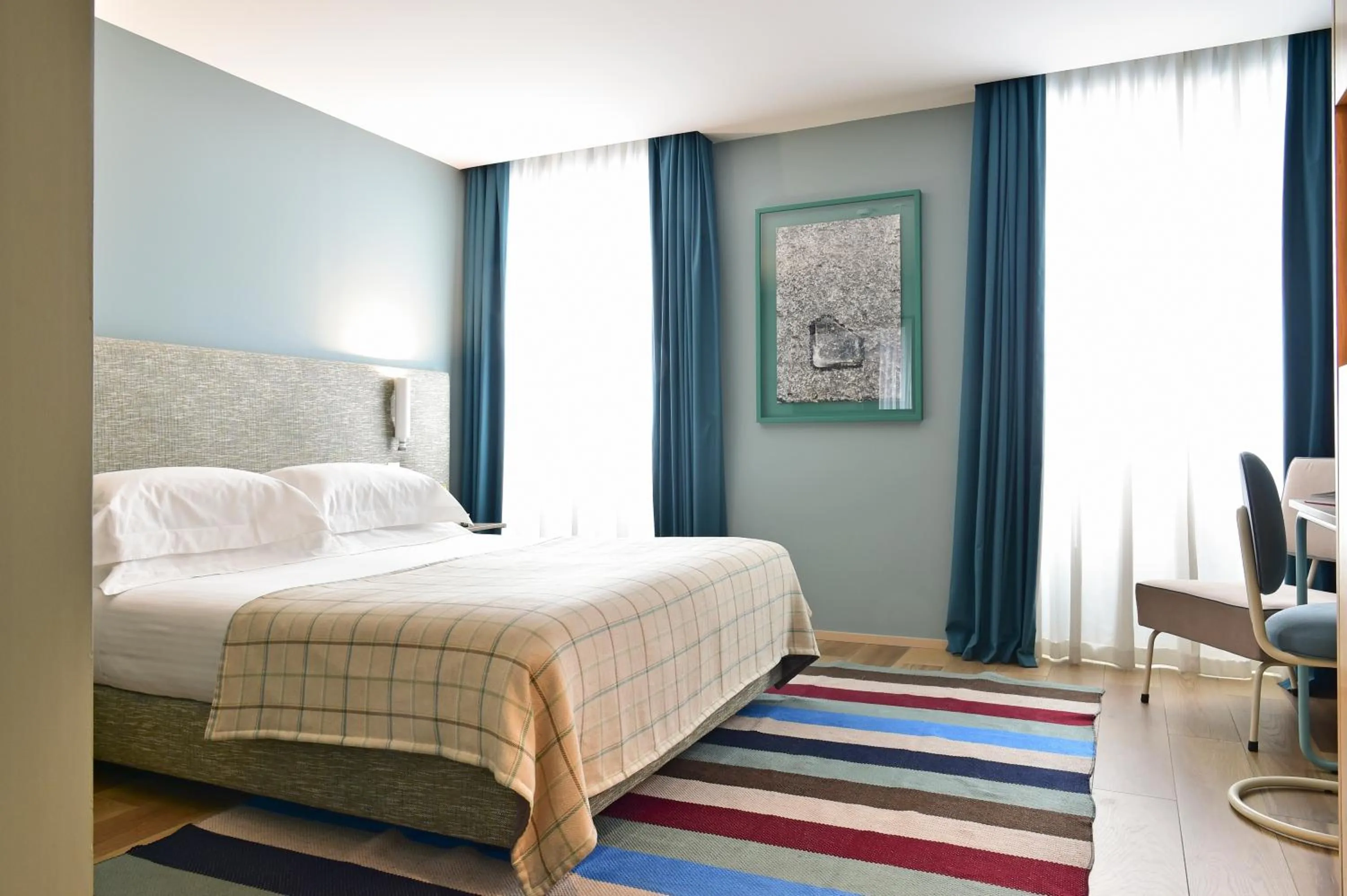 Bed in The Editory House Ribeira Porto Hotel