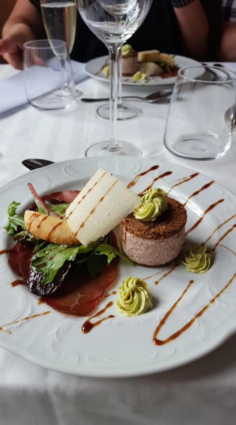 Restaurant/places to eat in Wärdshuset Gammel Tammen Österbybruk