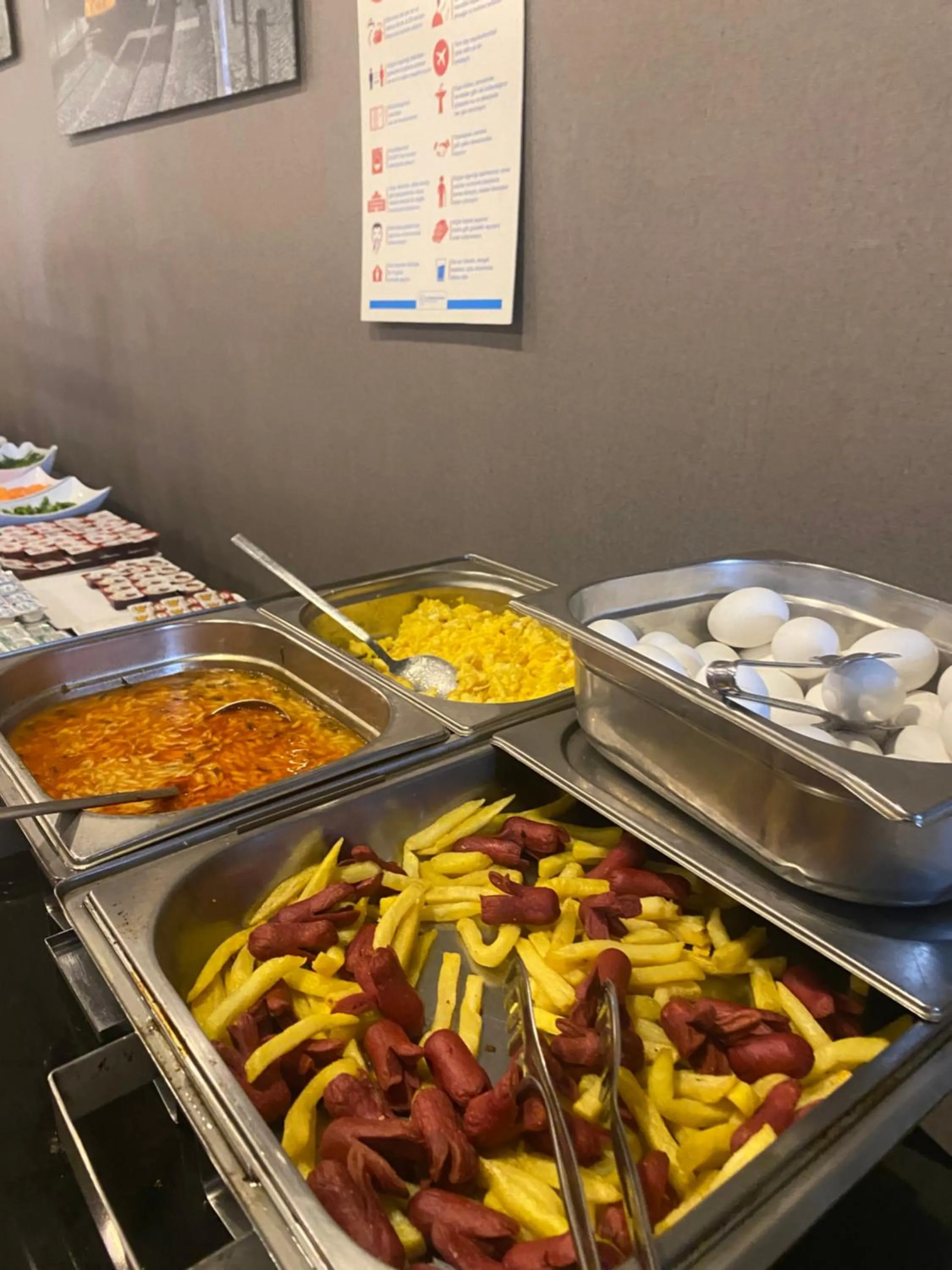 Breakfast in Niconya Port Suite&Hotel