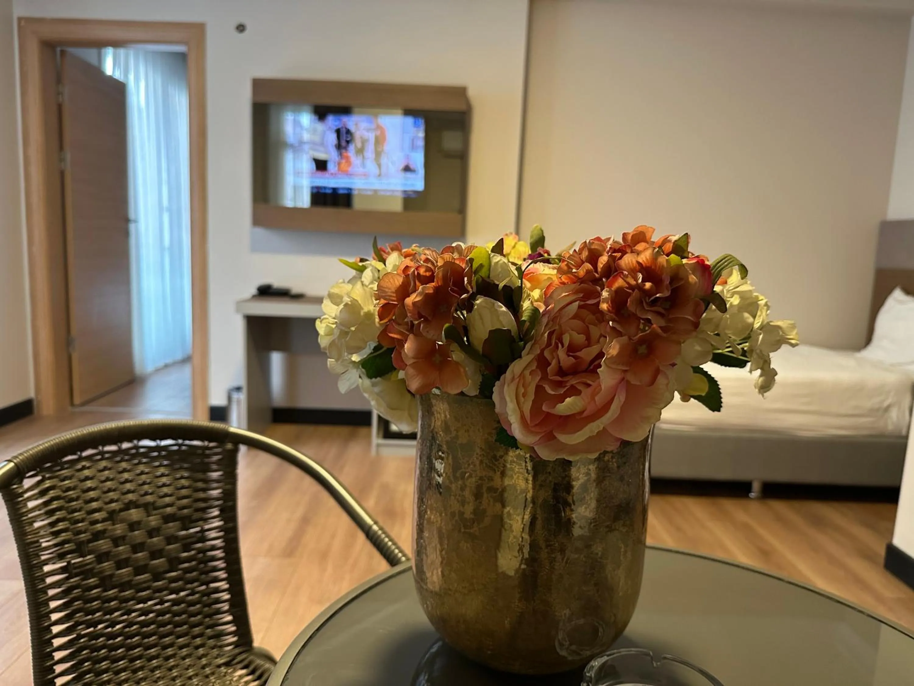 Photo of the whole room in Niconya Port Suite&Hotel