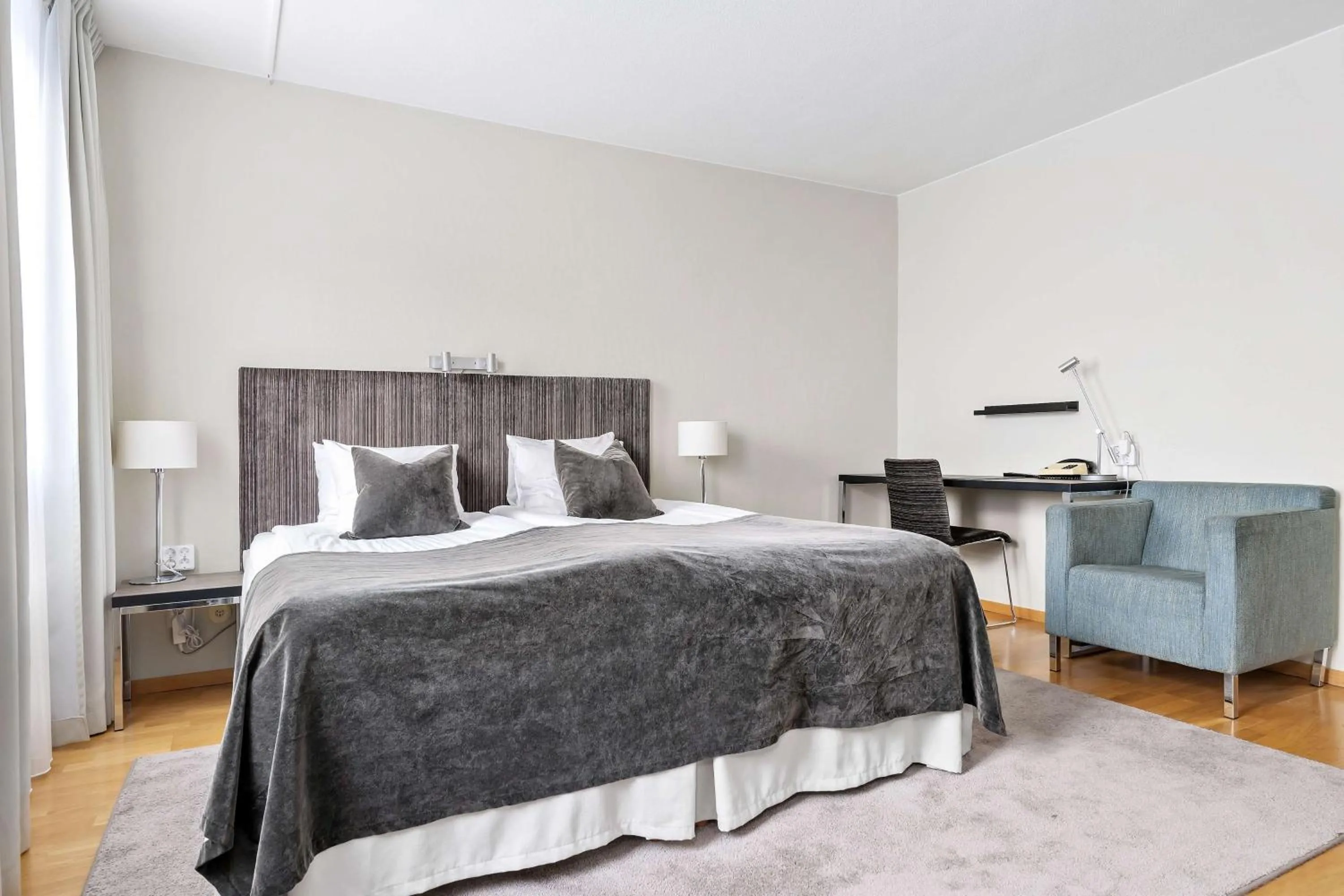 Bedroom, Bed in Best Western Plus Grand Hotel Elektra