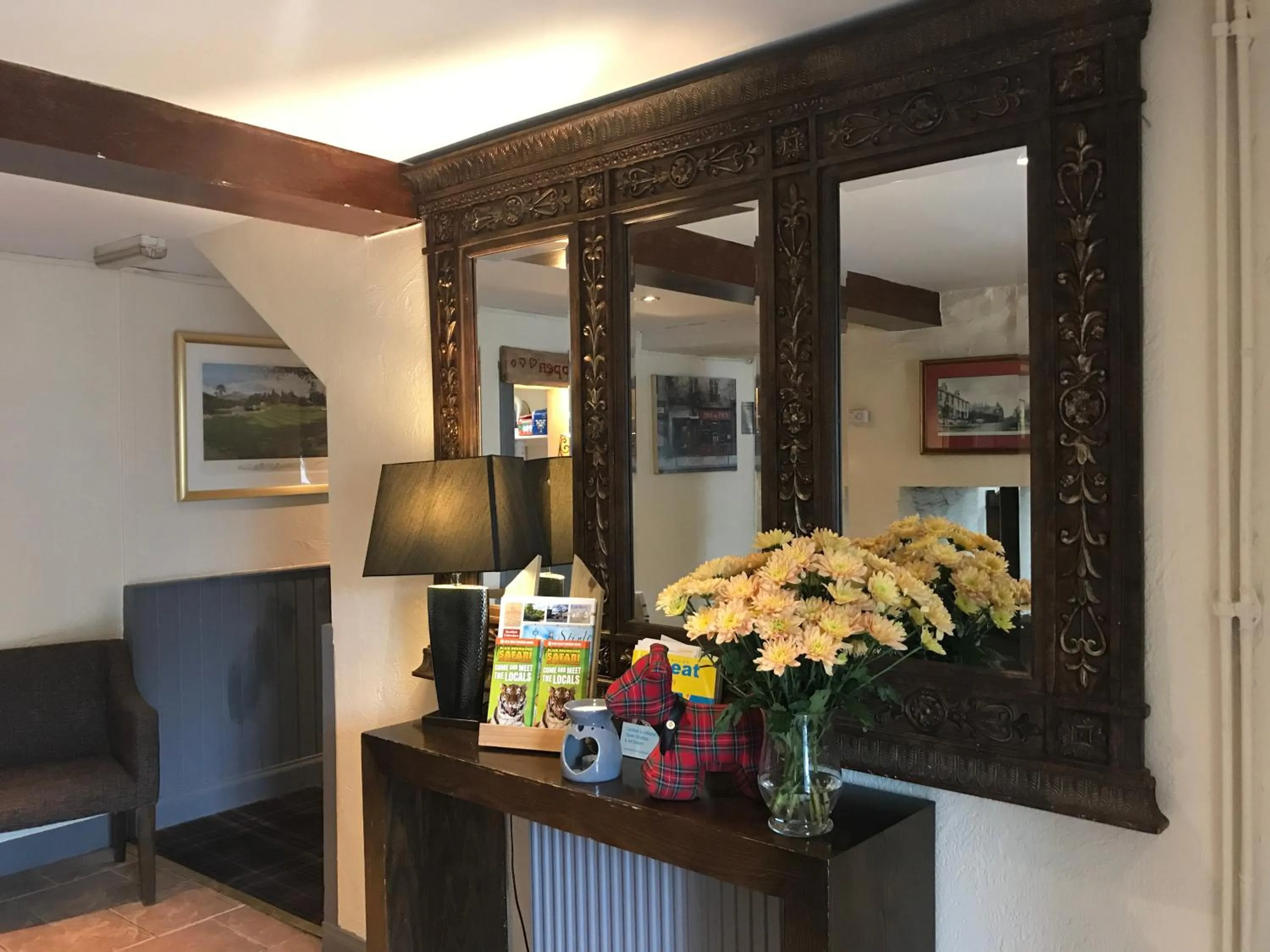 Lobby or reception in The Inn at Kippen