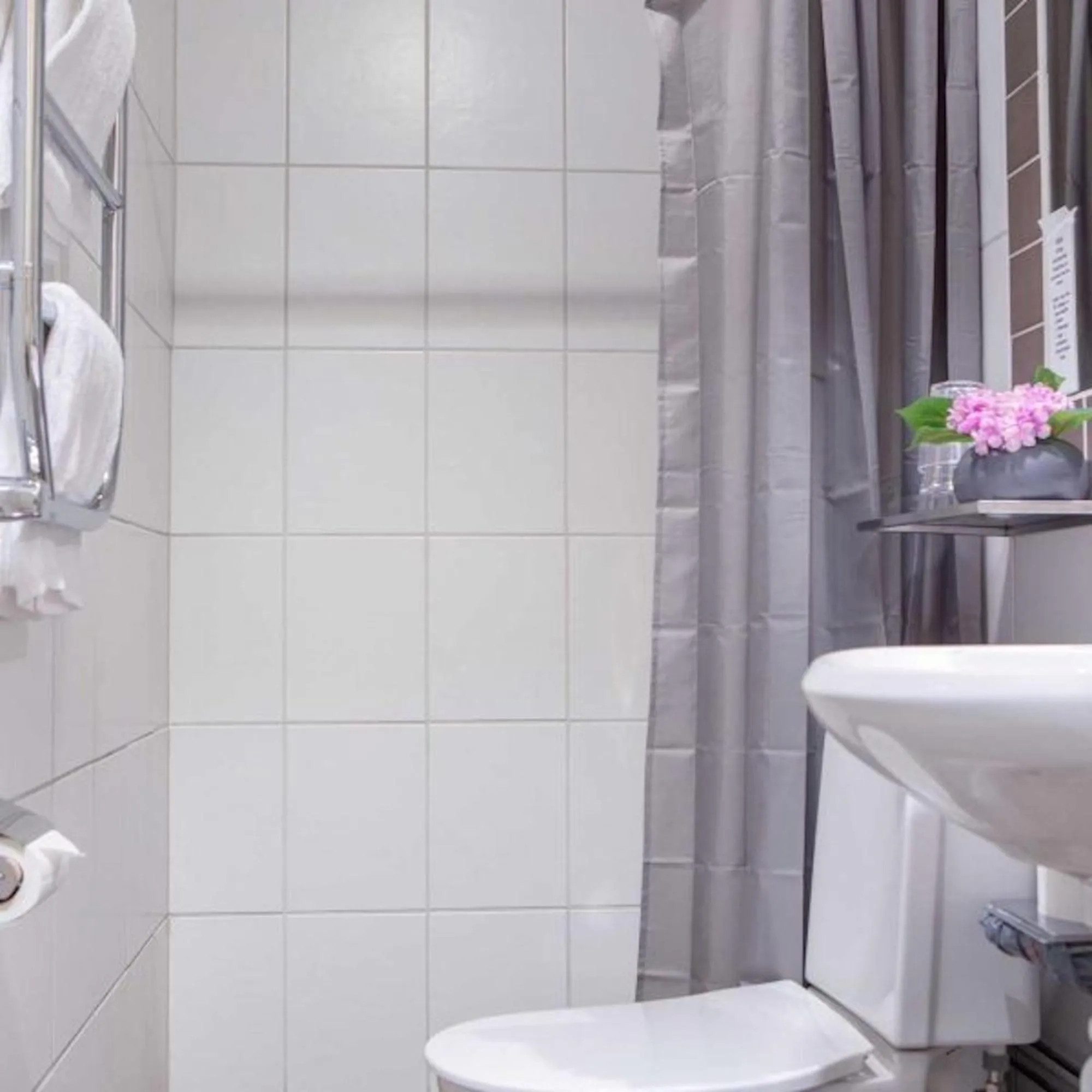 Bathroom in Hotell Hehrne