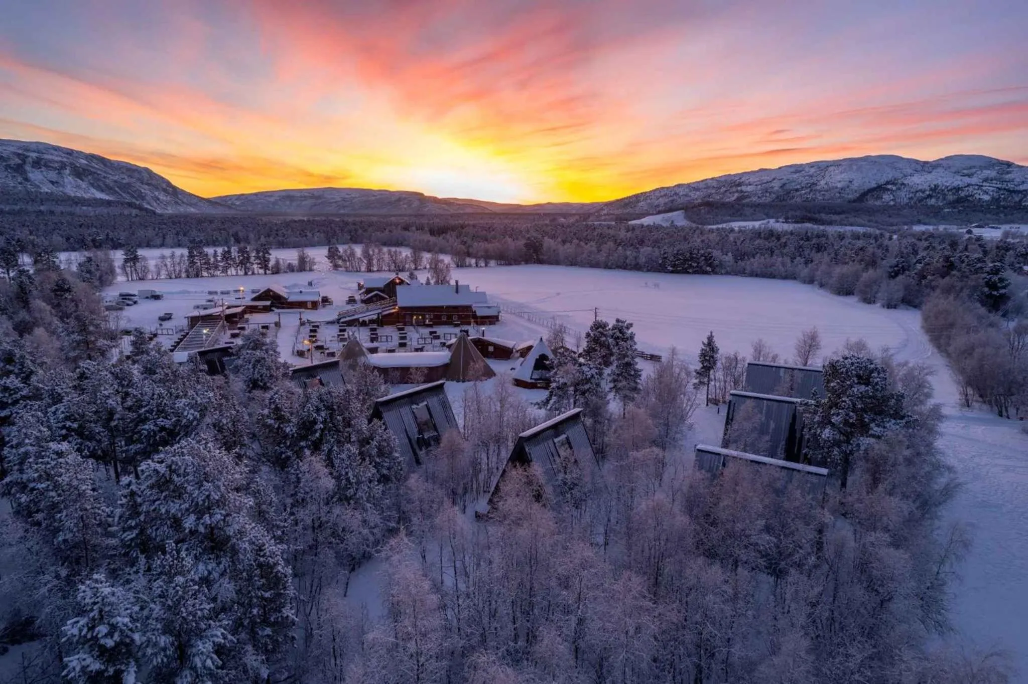 Bird's eye view in Holmen Husky Lodge