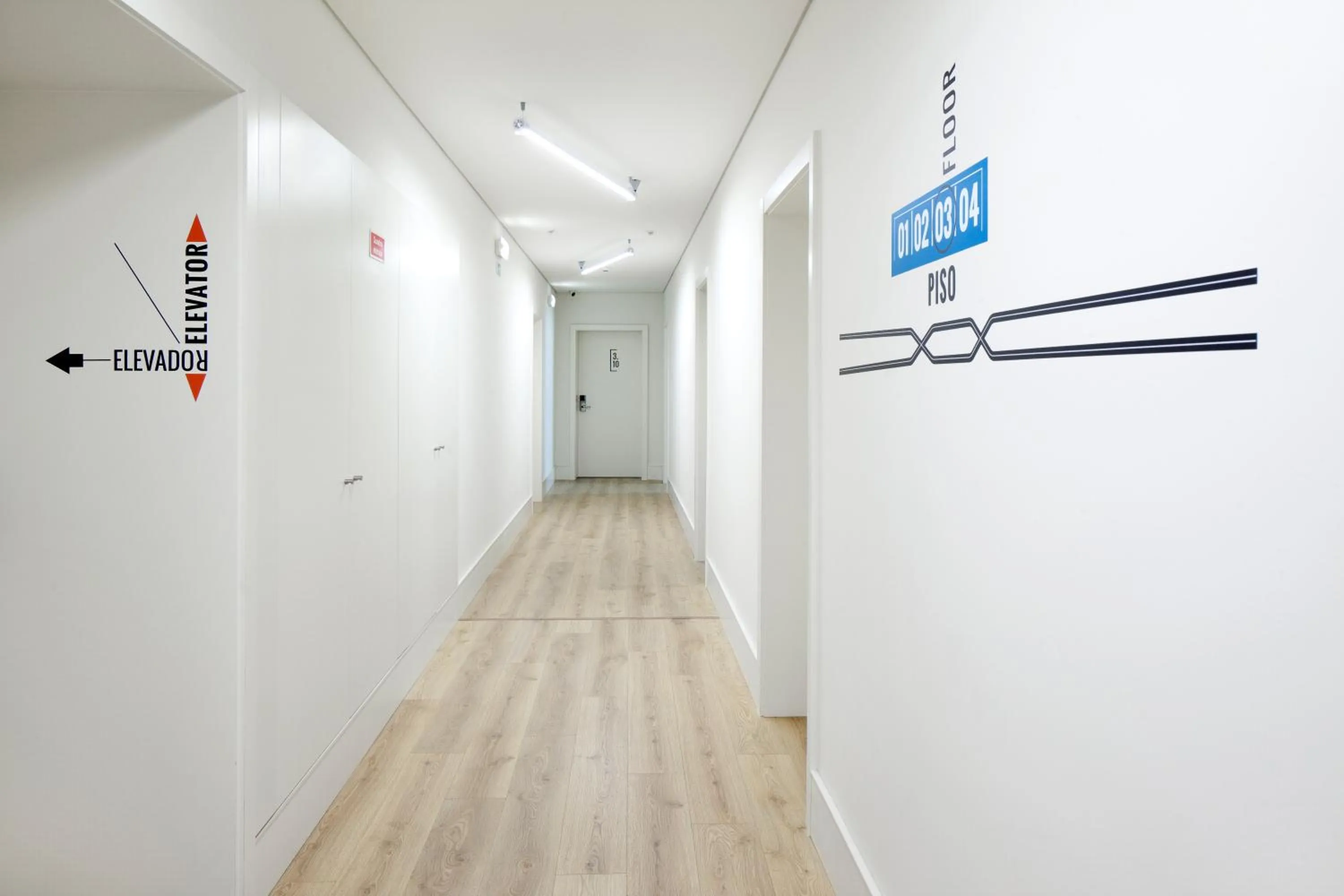 Lobby or reception in Ascensor da Bica - Lisbon Serviced Apartments