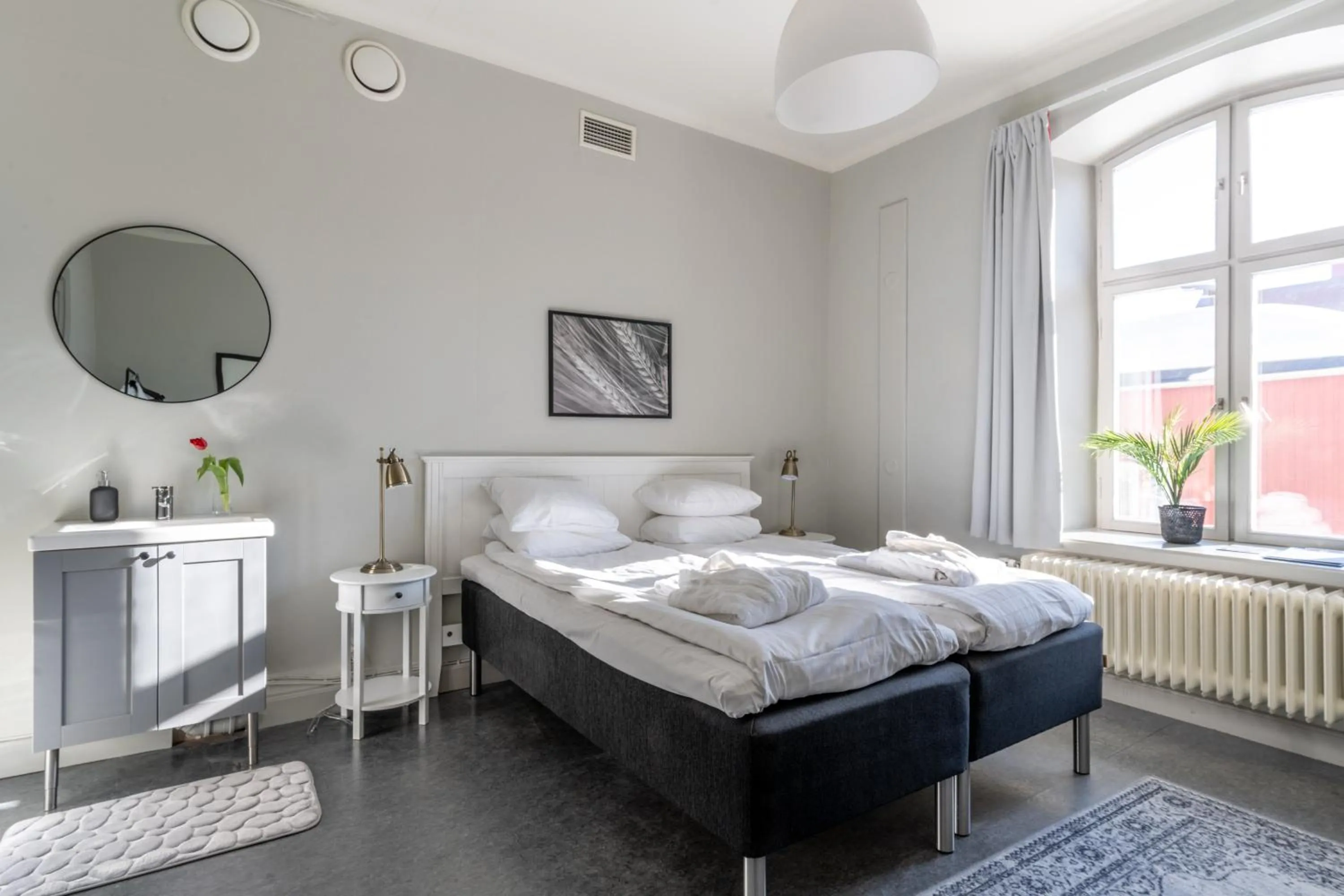 Bed in Hotell Gamla Fängelset