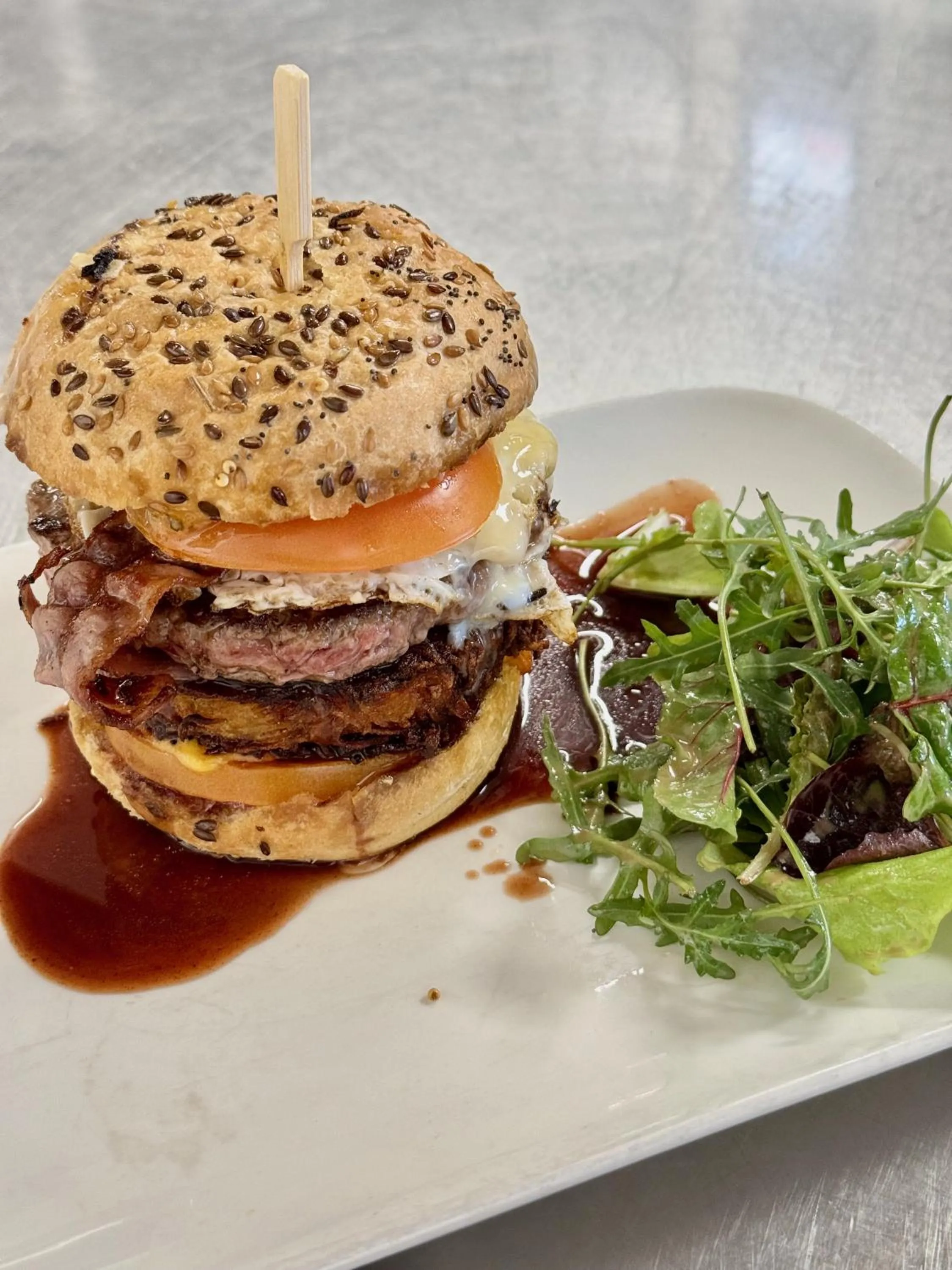 Restaurant/places to eat in Best Western Blanche de Castille Dourdan