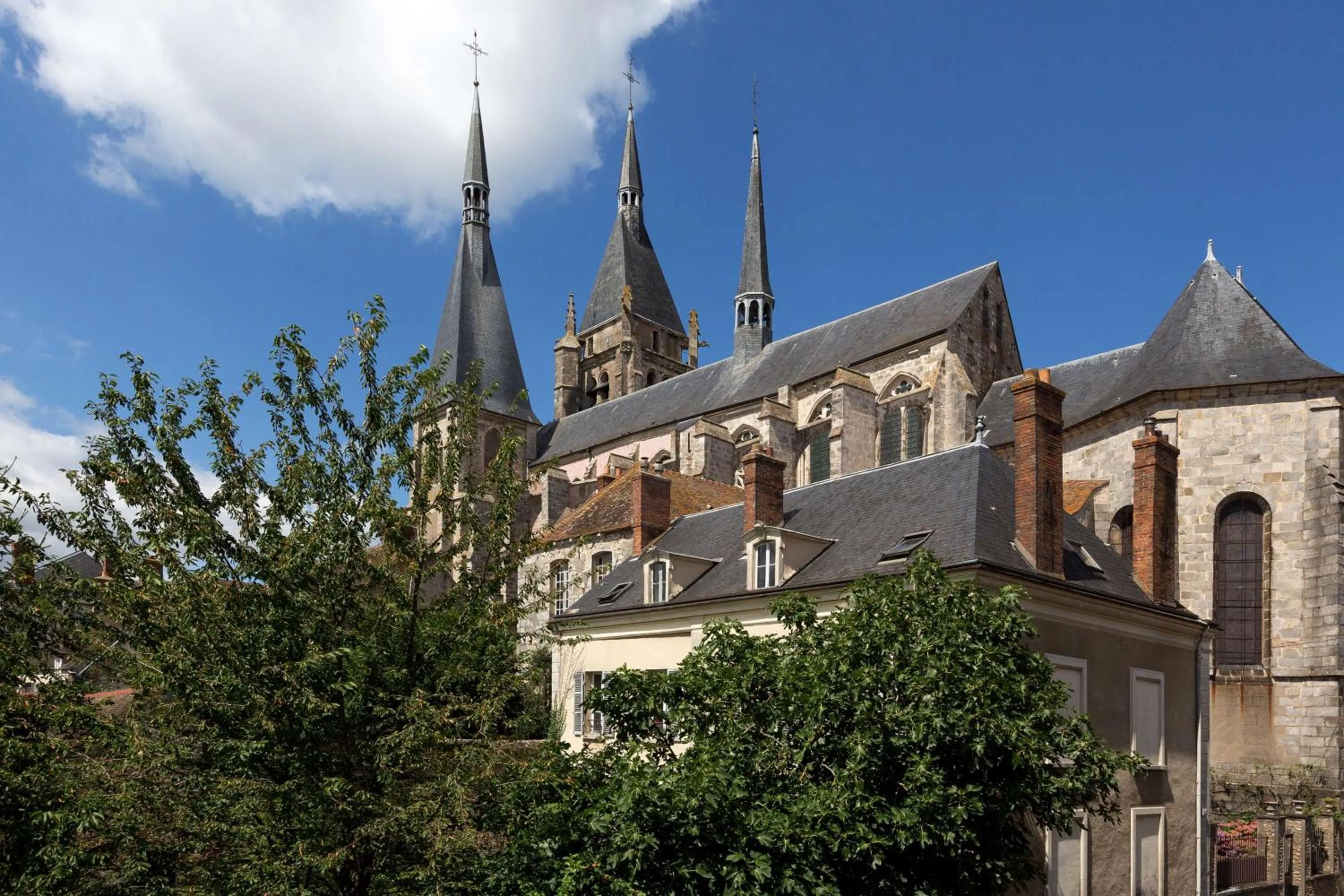 View (from property/room) in Best Western Blanche de Castille Dourdan