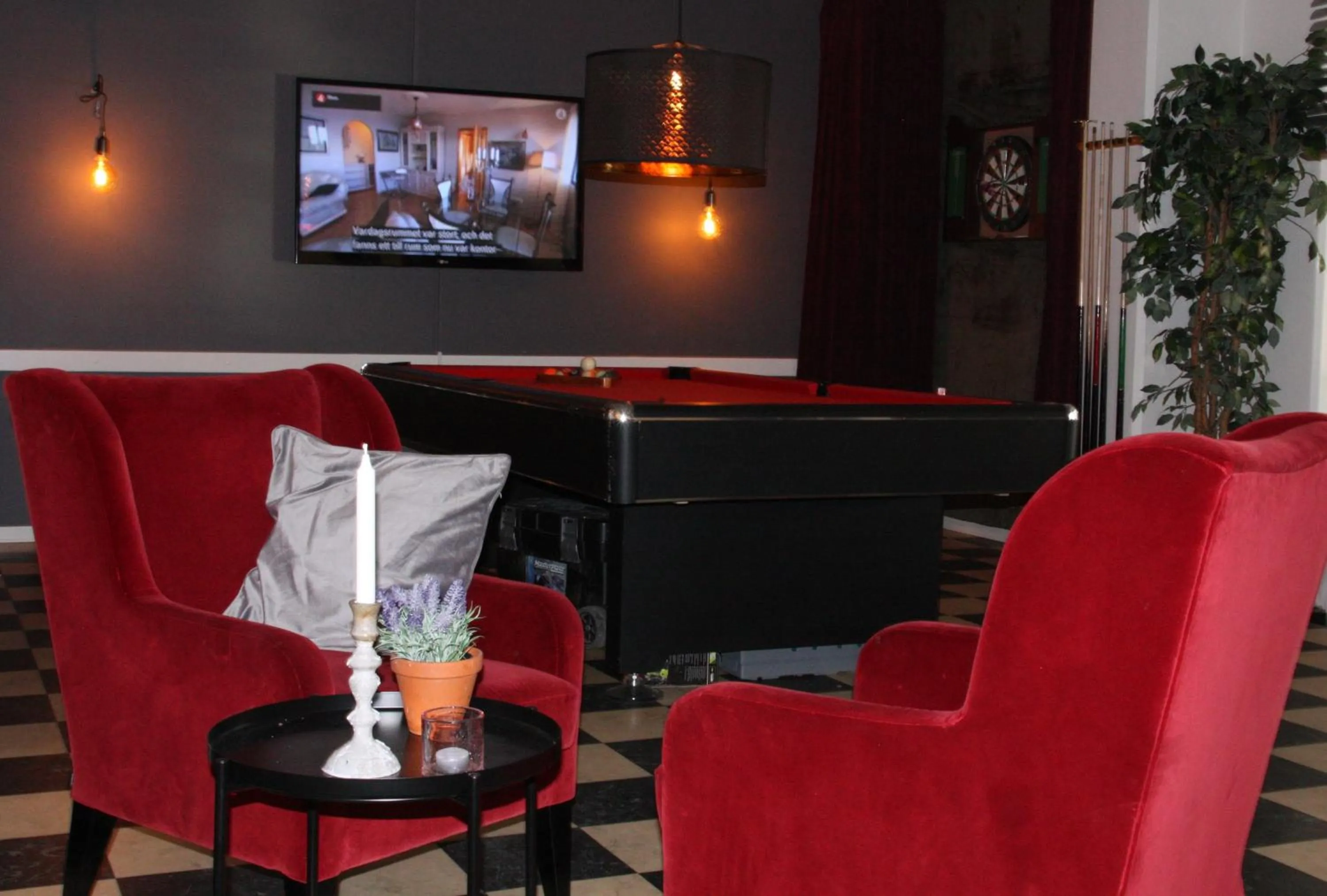 Evening entertainment in Lages Motel