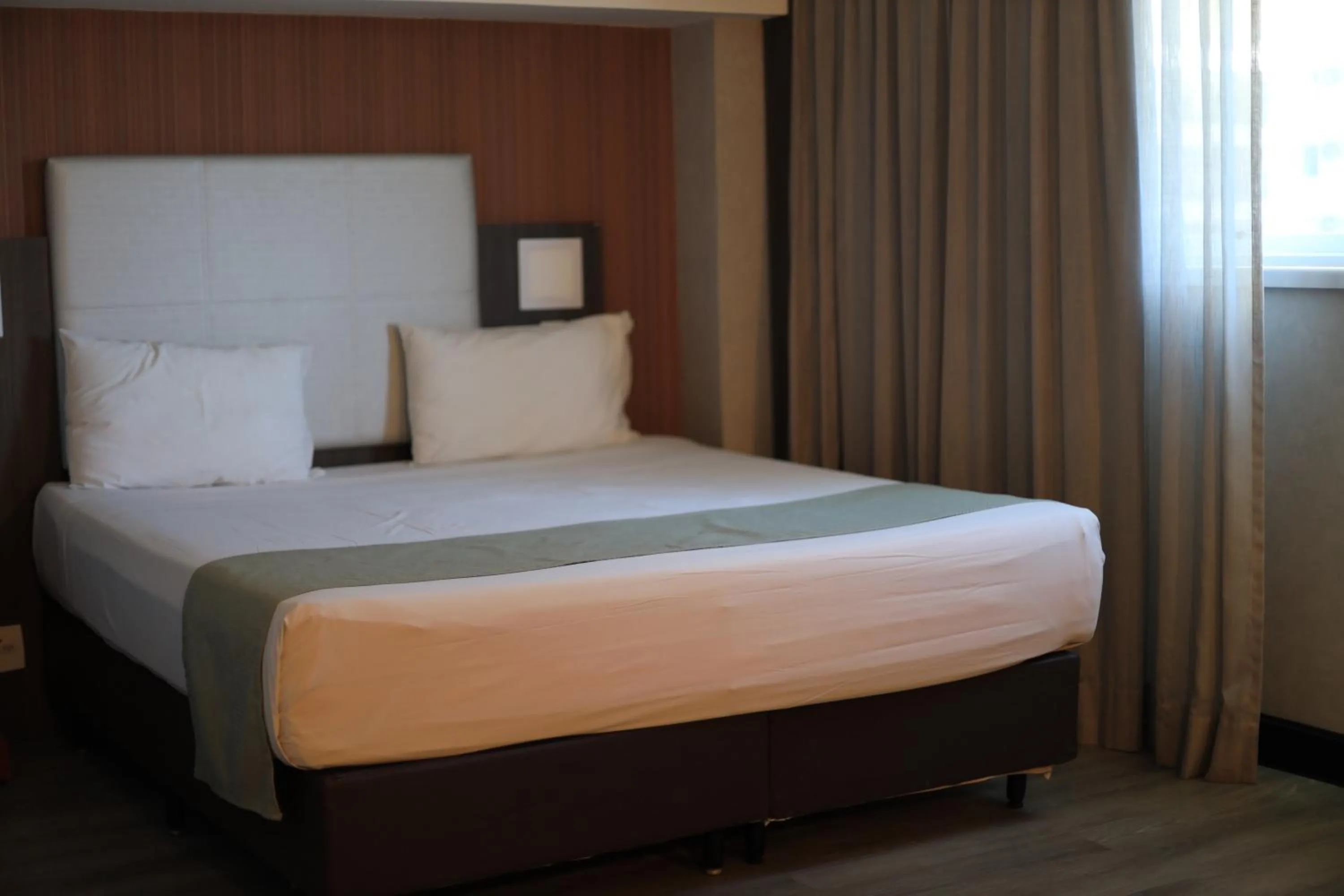 Bed in eSuites Hotel Recreio Shopping