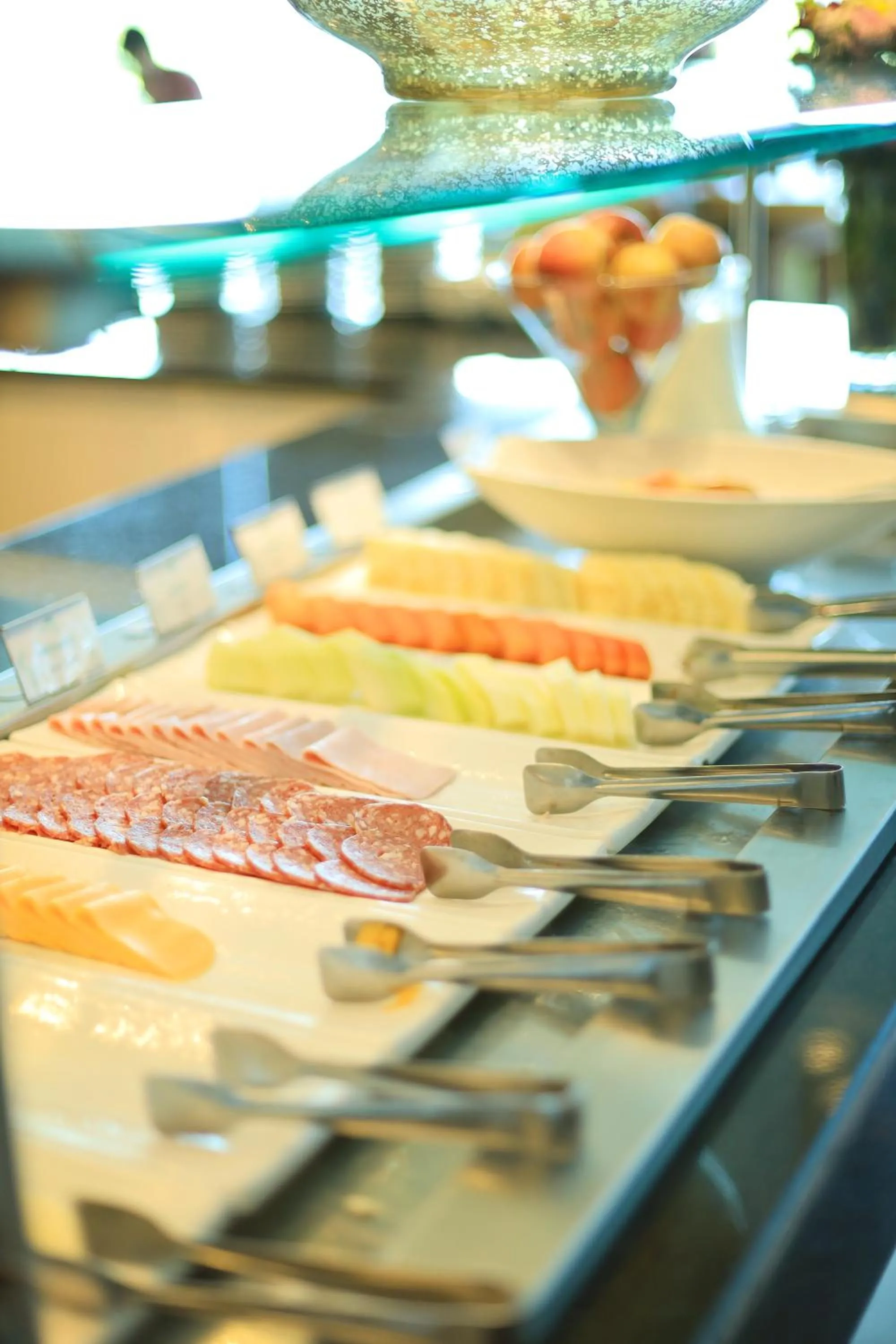 Food and drinks in eSuites Hotel Recreio Shopping