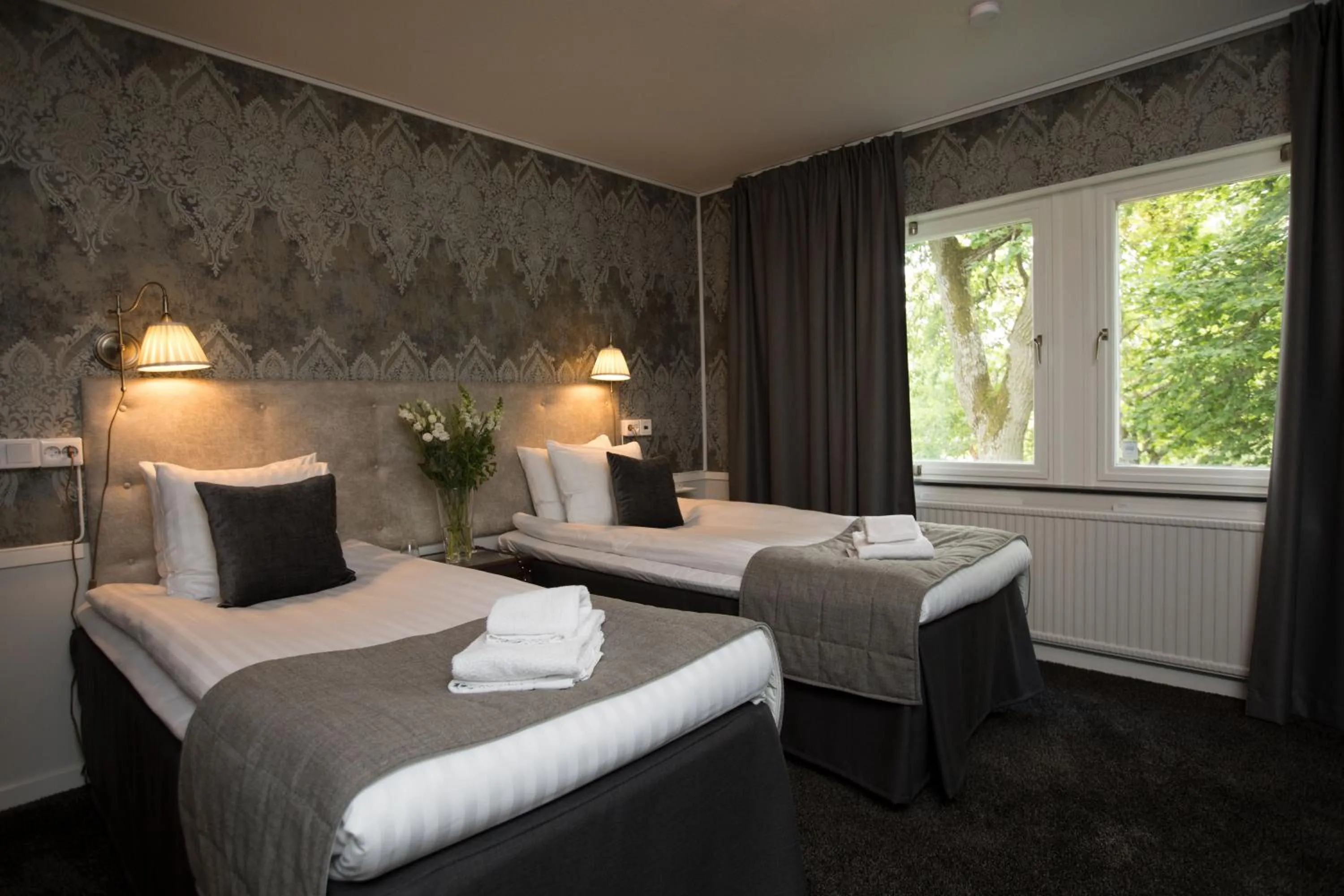 Bedroom, Bed in Bergendal