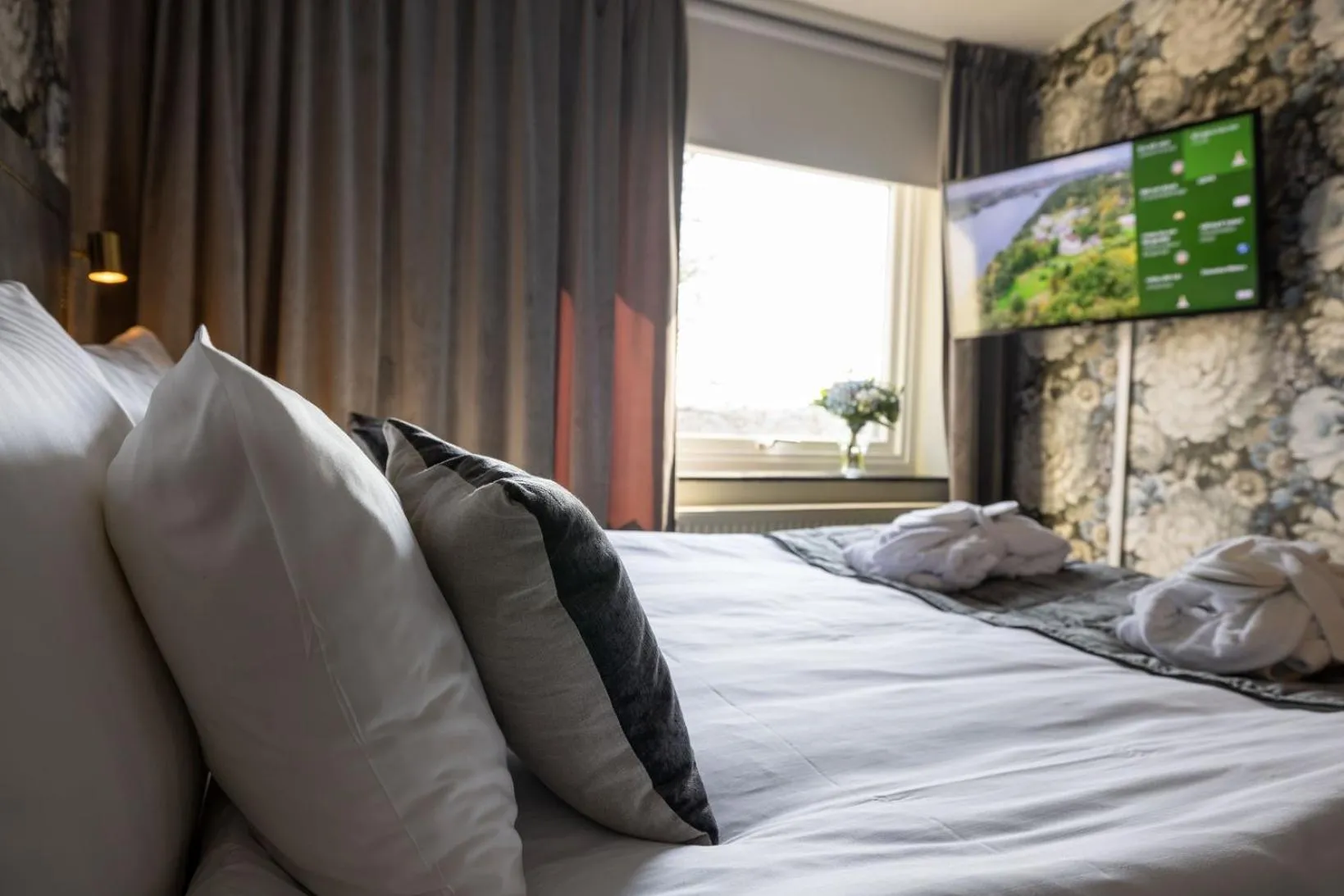 Property building, Bed in Bergendal