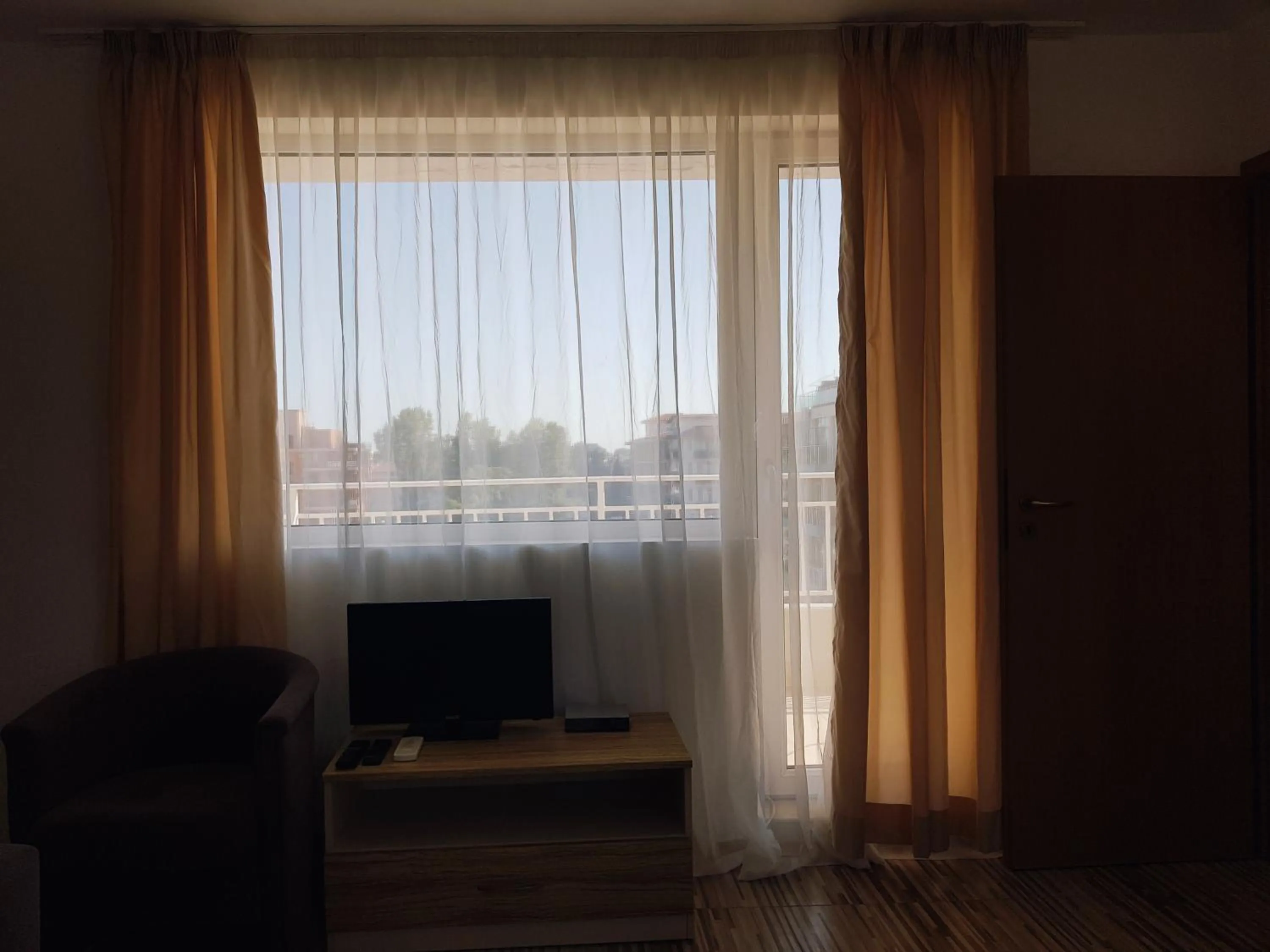 Communal lounge/ TV room in Guest Apartments Salena