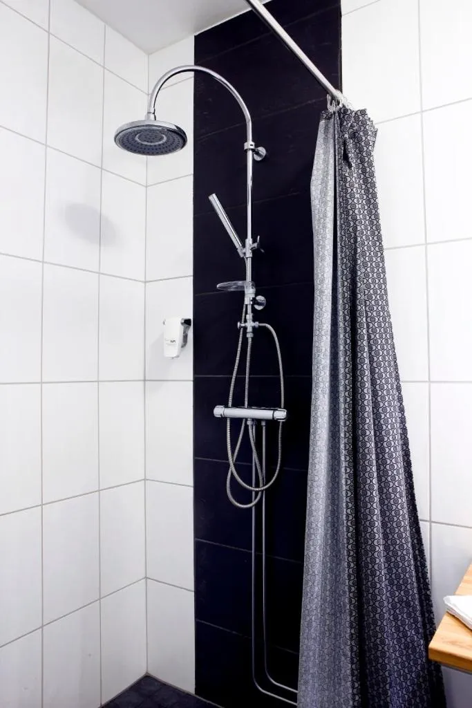 Bathroom in Adels Hotel