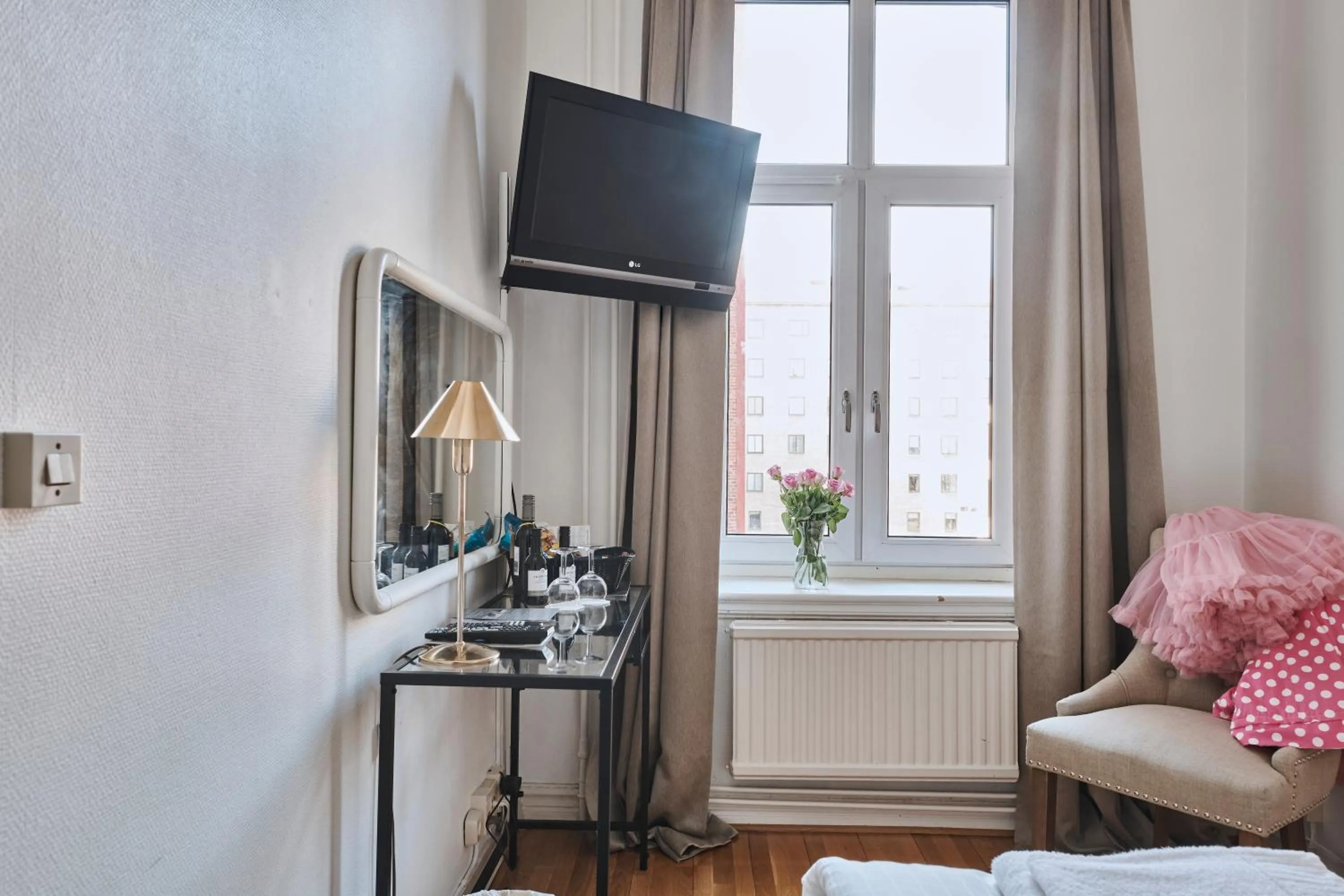 TV and multimedia in Hotel Continental Relax & Spa