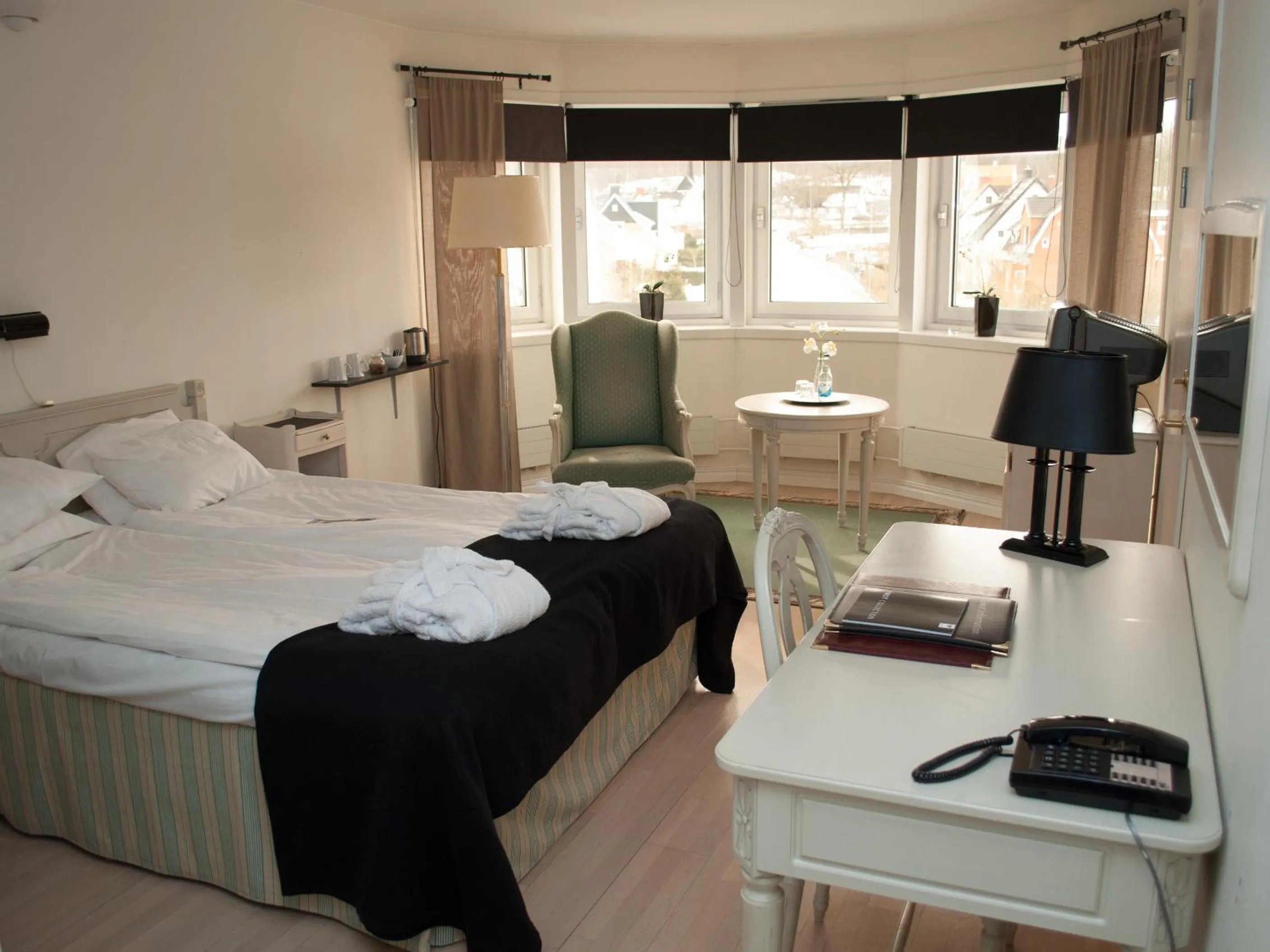 Photo of the whole room, Bed in First Hotel Olofström