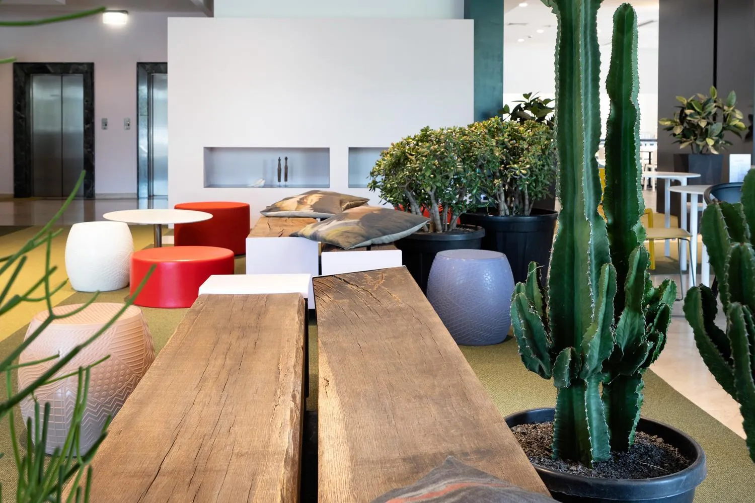 Lobby or reception in Garda Hotel