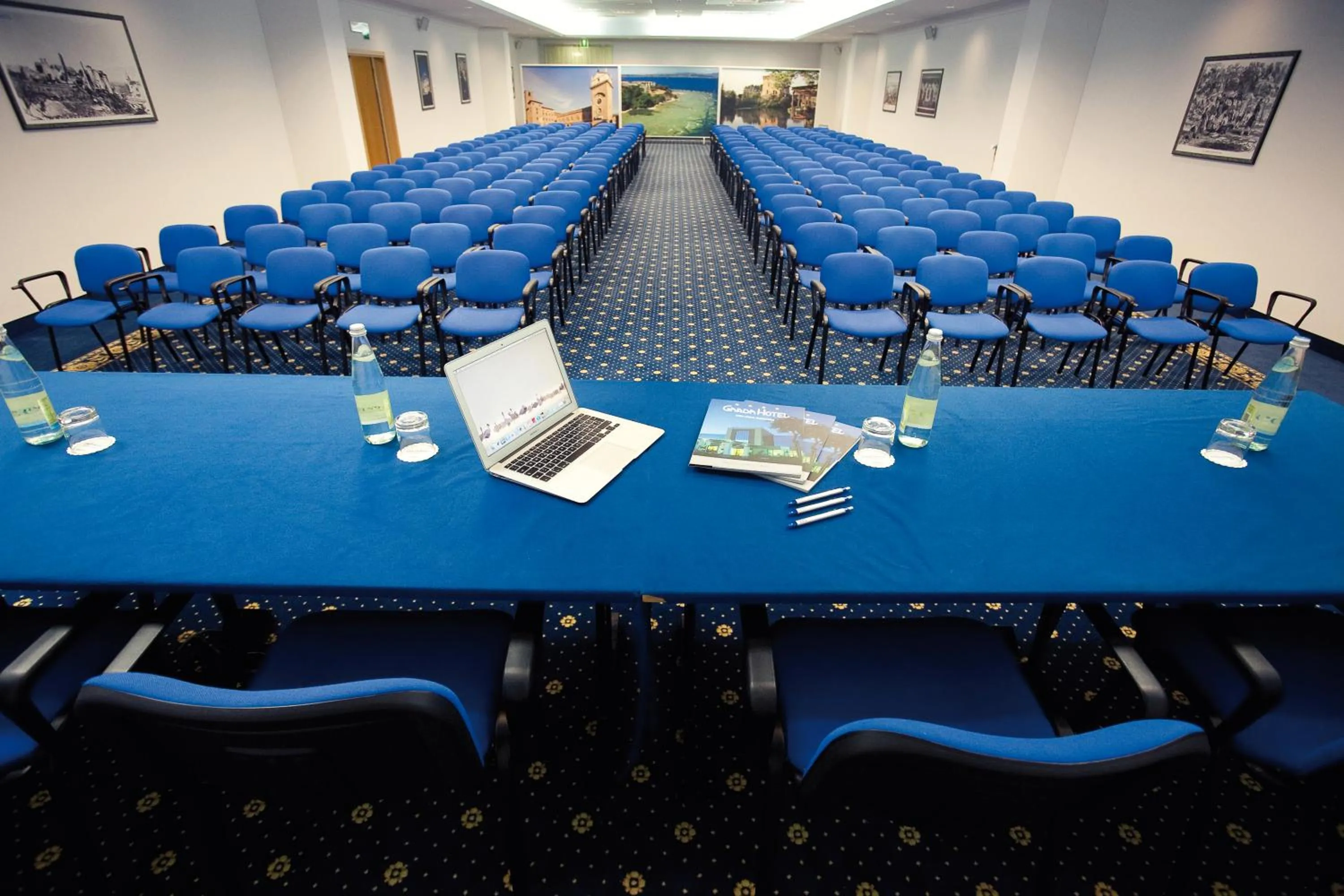 Business facilities in Garda Hotel