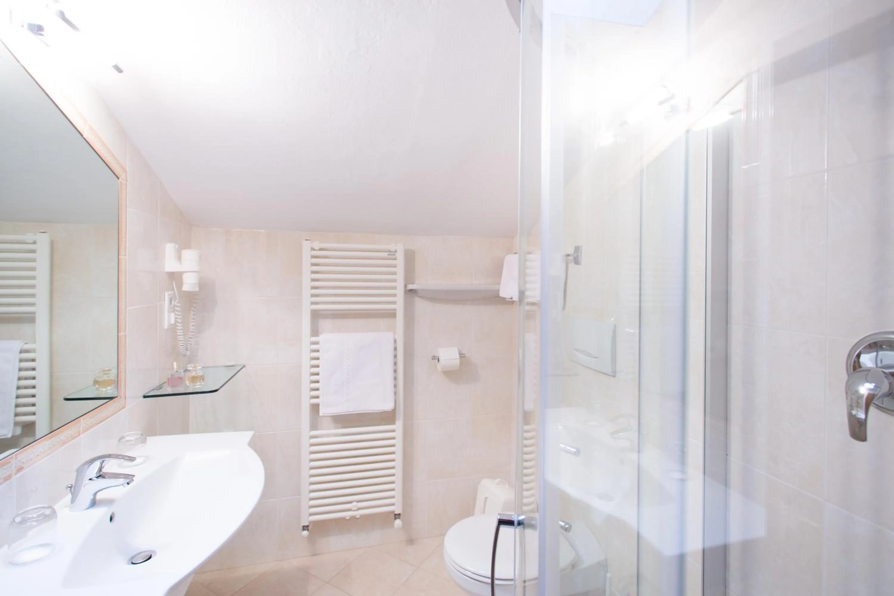 Bathroom in Garni Pluner