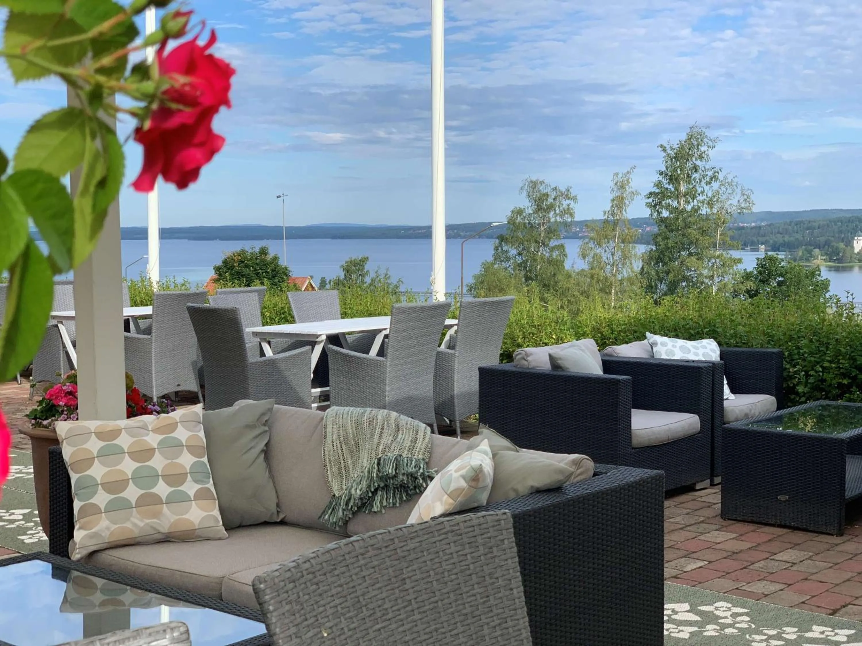 Property building in Best Western Hotell Lerdalshoejden