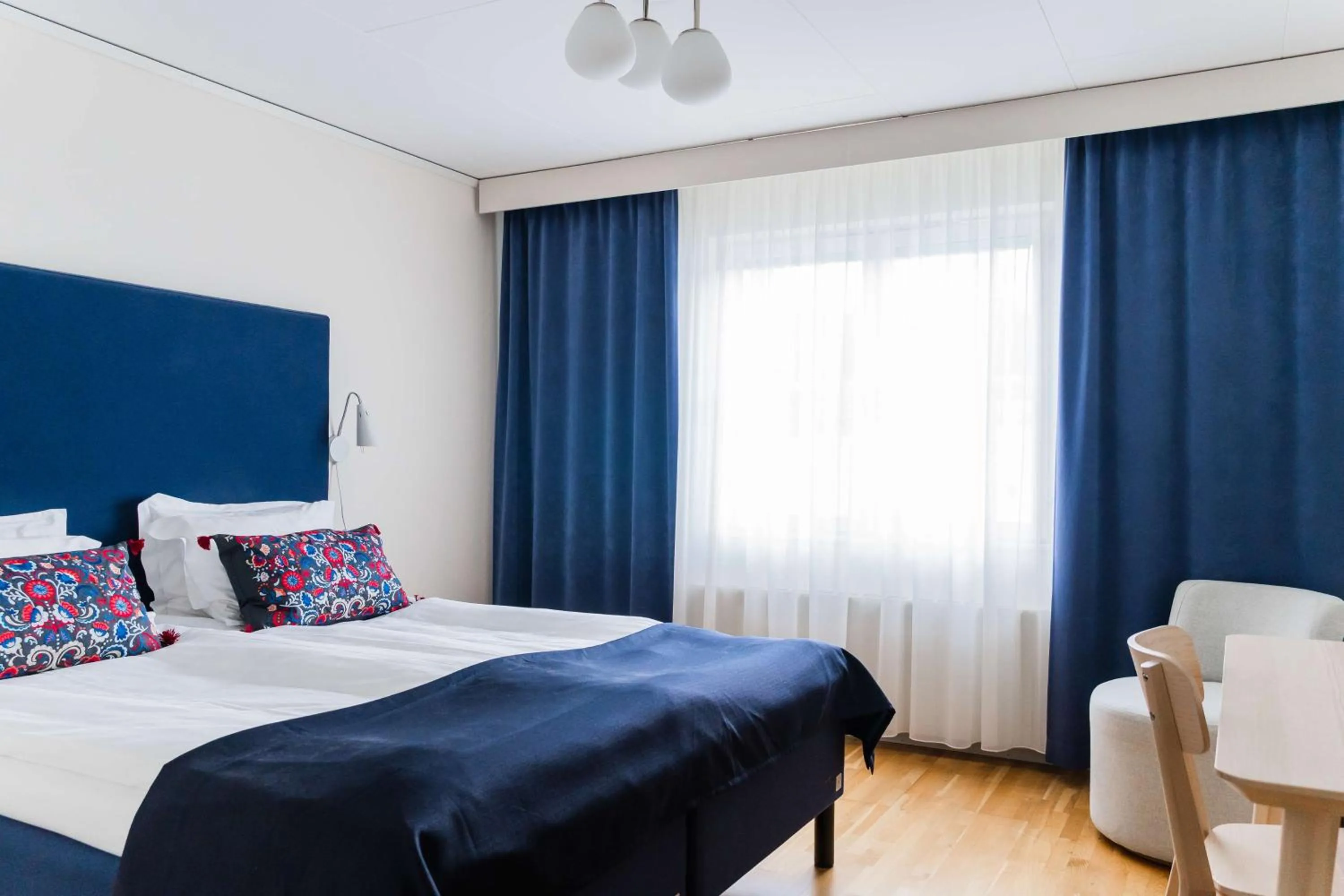 Bedroom, Bed in Best Western Hotell Lerdalshoejden