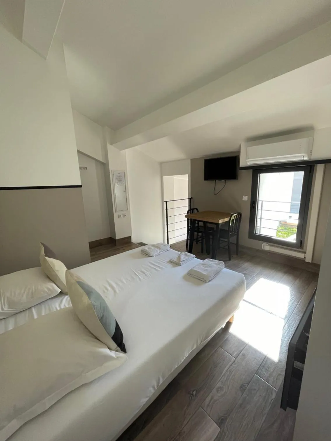 TV and multimedia, Bed in Casa Hotel