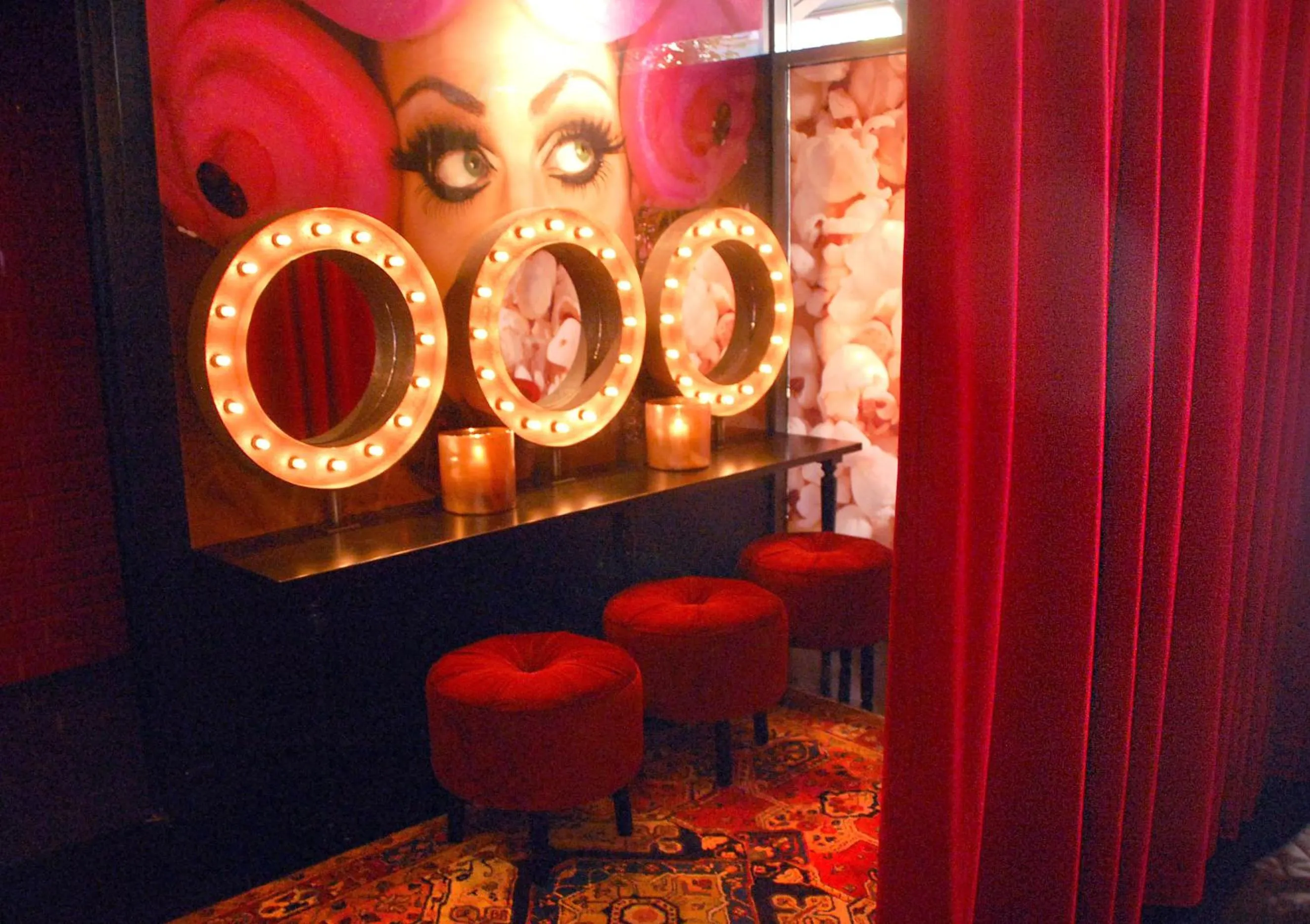 Restaurant/places to eat in Best Western Hotel Savoy