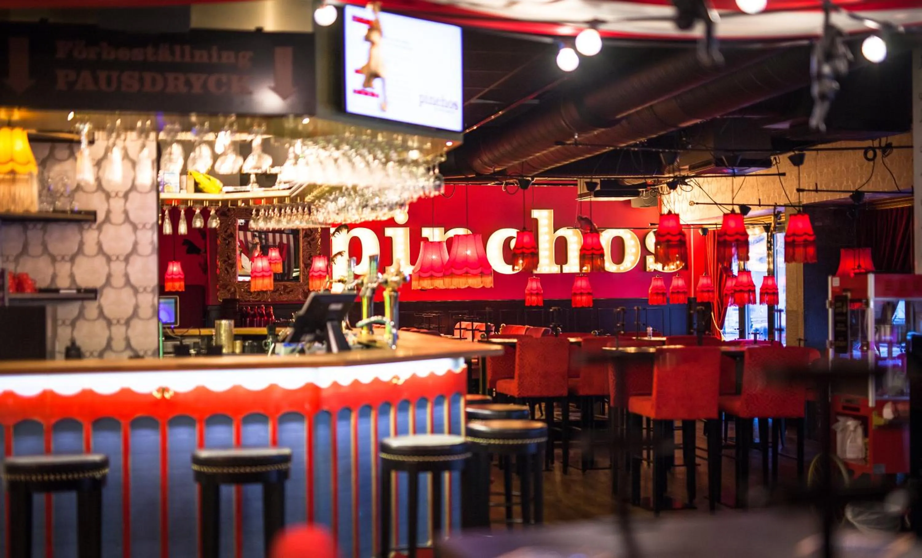 Restaurant/places to eat in Best Western Hotel Savoy