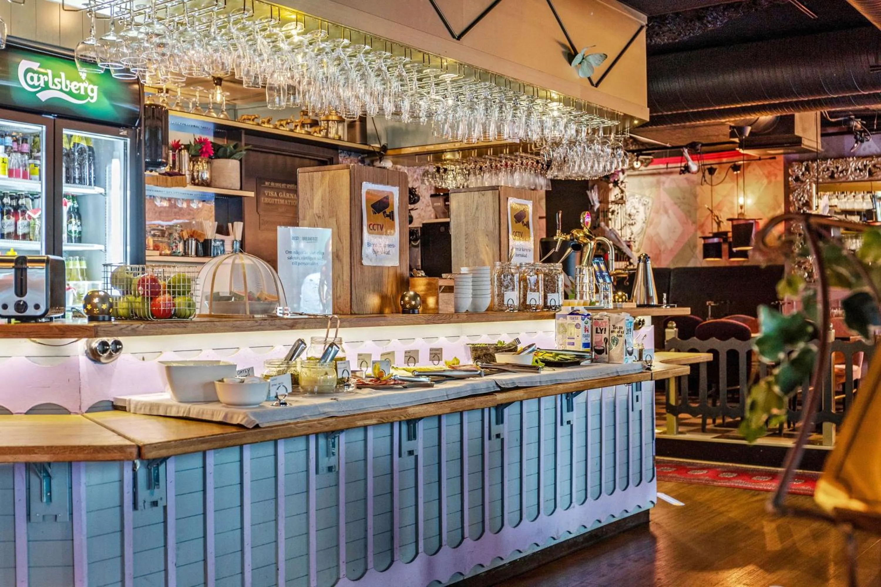 Restaurant/places to eat in Best Western Hotel Savoy