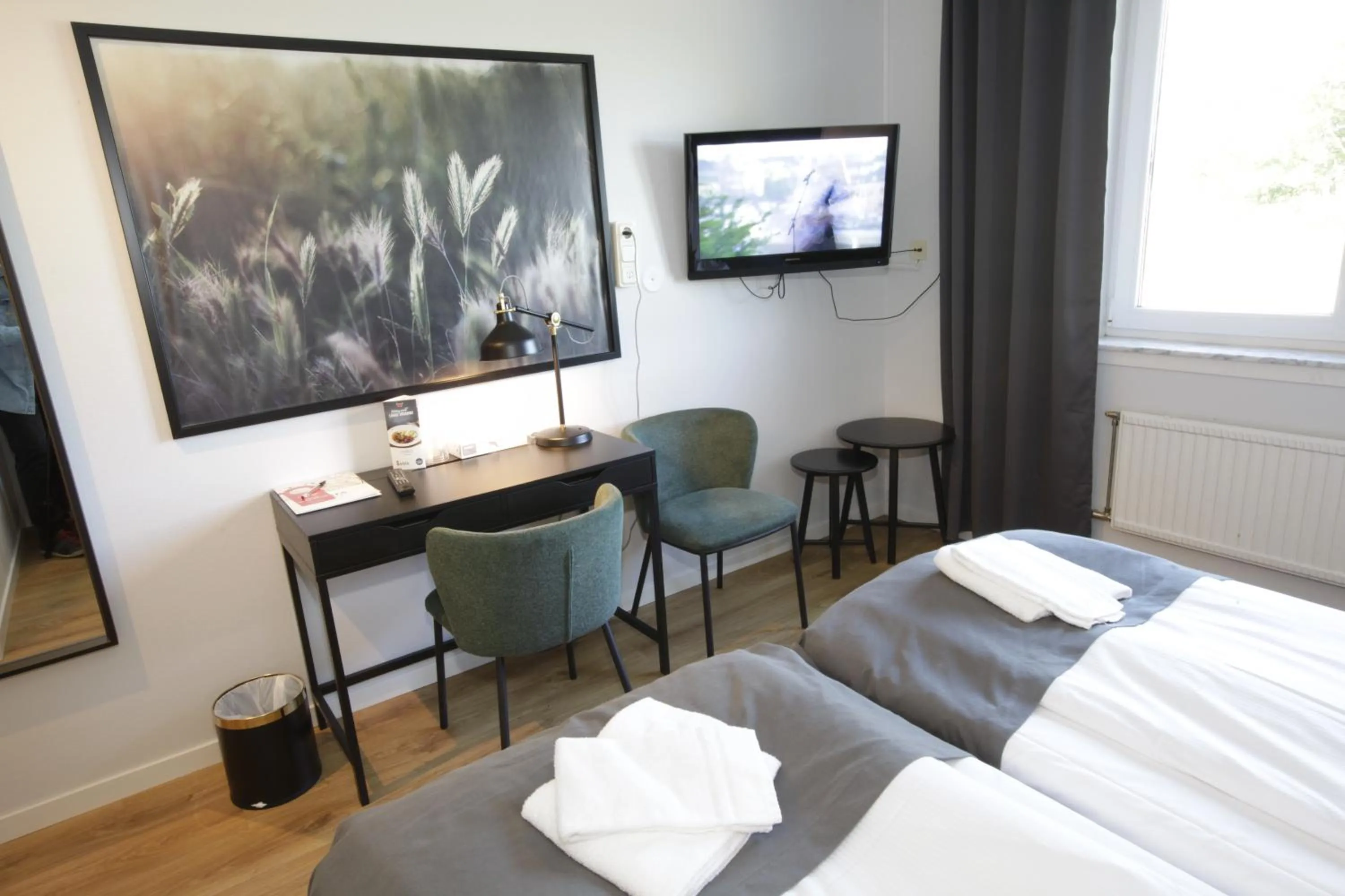 Property building, Bed in Rasta Mariestad