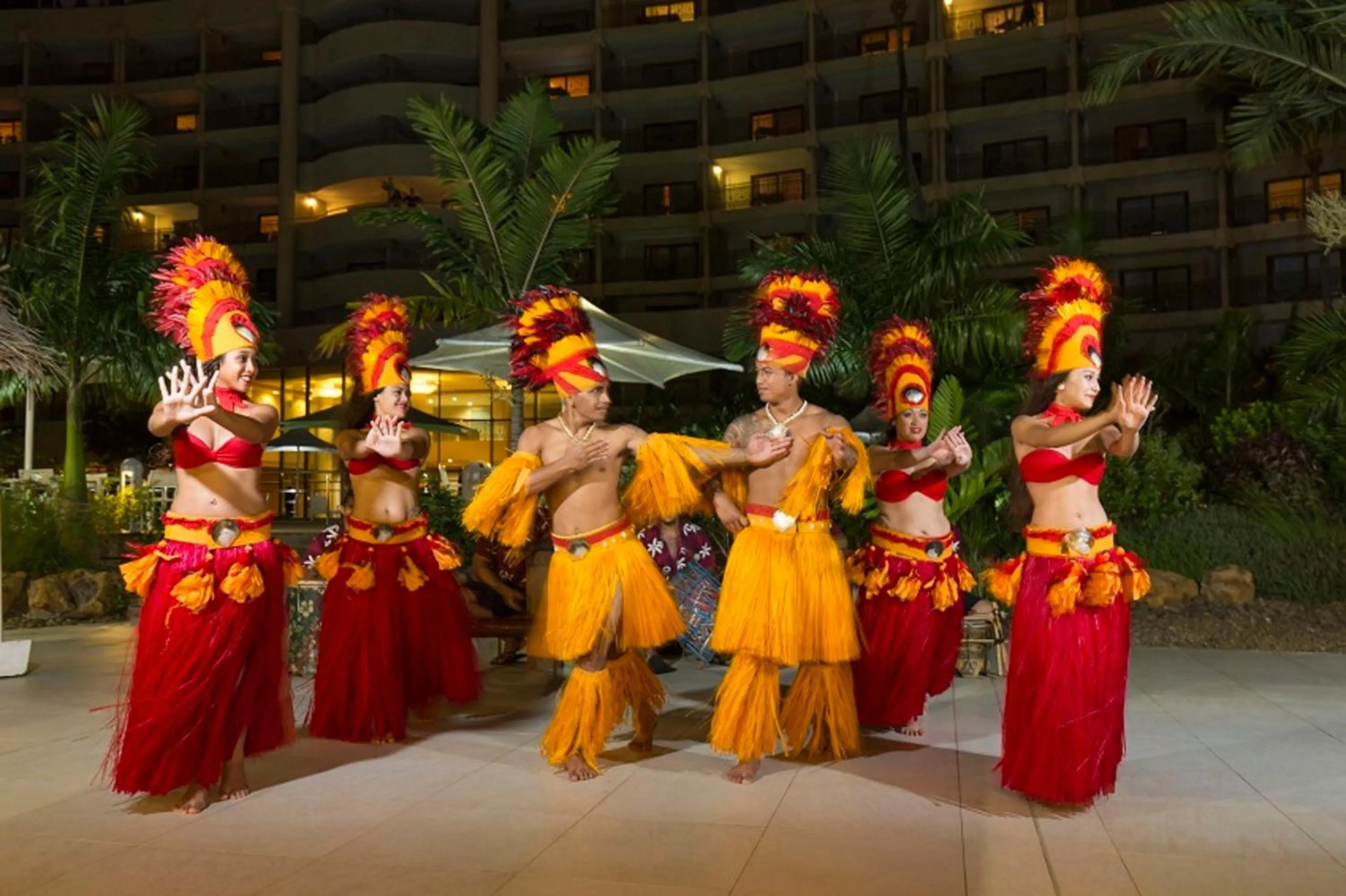 Evening entertainment in Nouvata