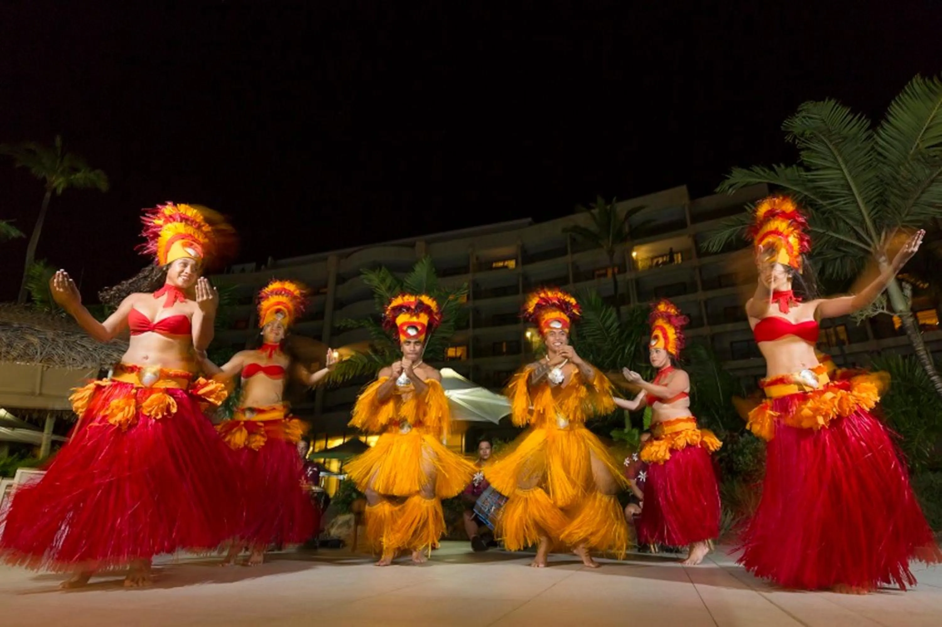 Evening entertainment in Nouvata