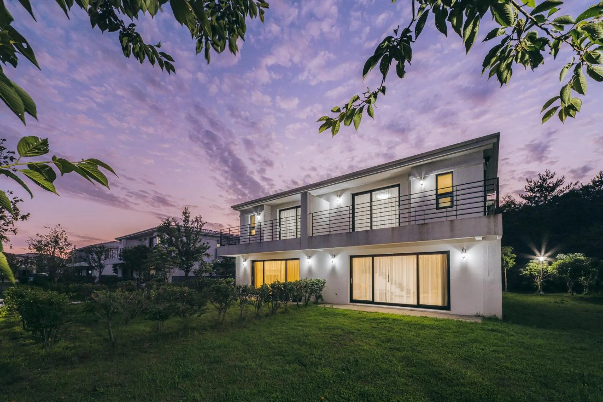 Property building in Kylin Villa resort Jeju
