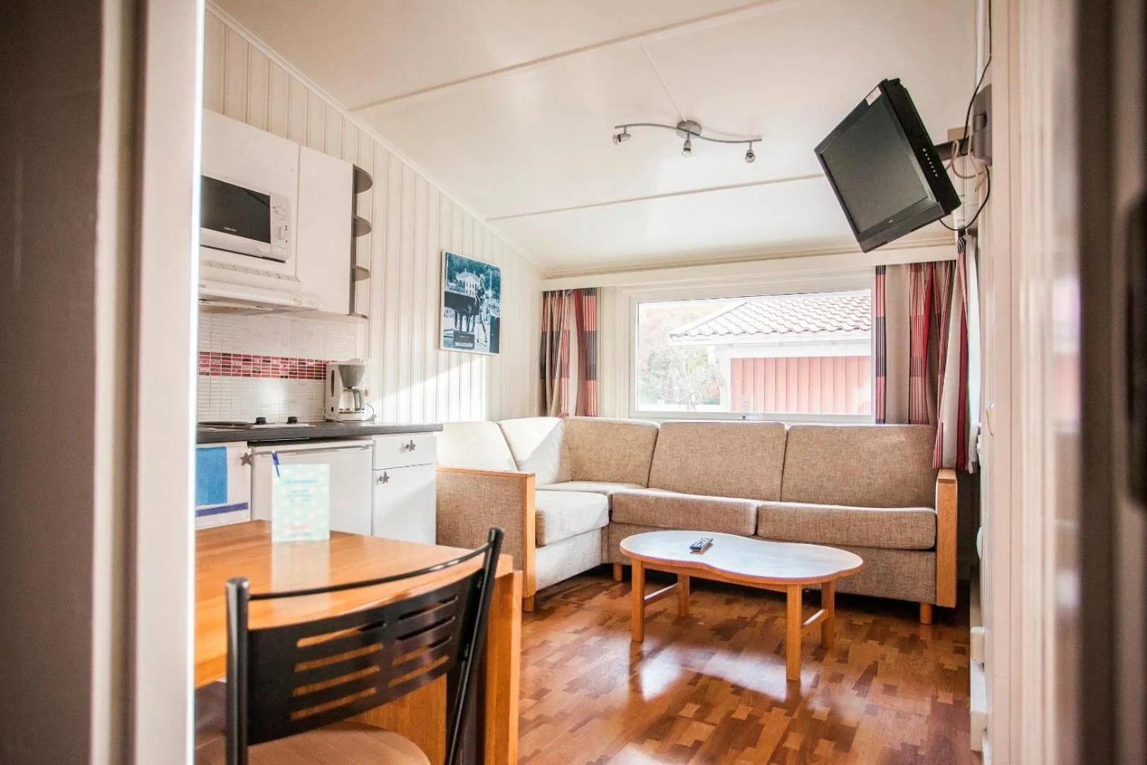 Living room in Lisebergsbyns Stugor