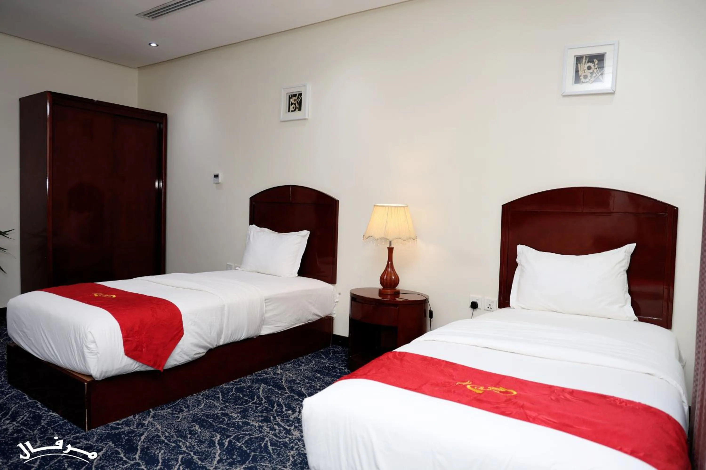 Bed in Merfal Royal new