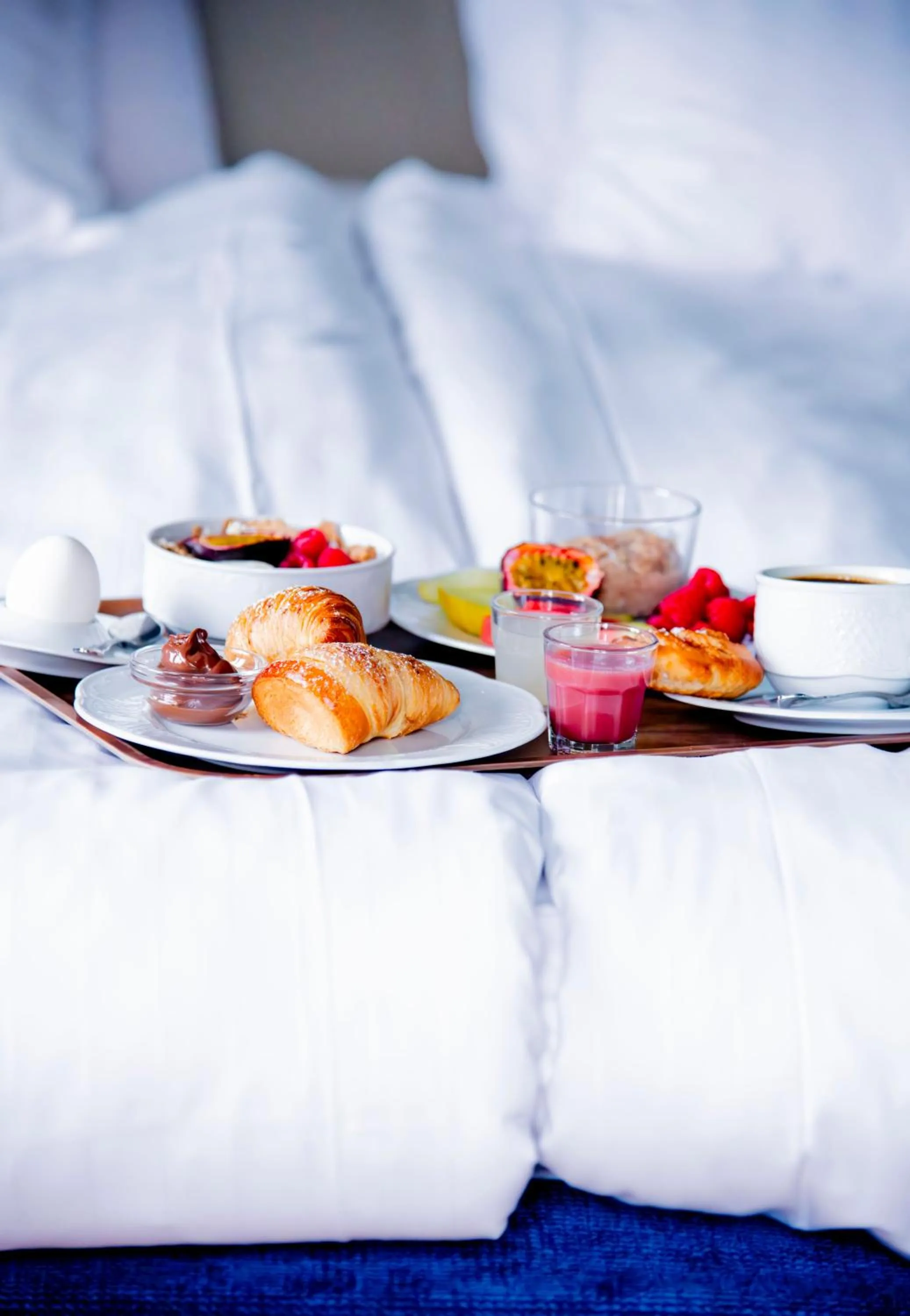 Breakfast, Bed in Park Hotel Linköping Fawlty Towers