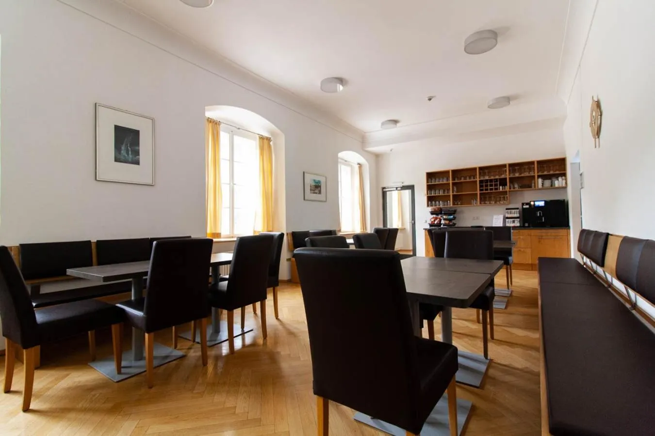 Food and drinks in Gästehaus St. Georg - Weltenburger Klosterbetriebe GmbH