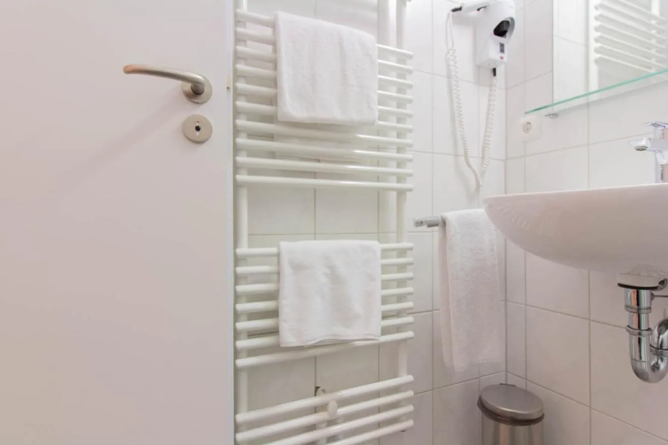 Bathroom in Gästehaus St. Georg - Weltenburger Klosterbetriebe GmbH