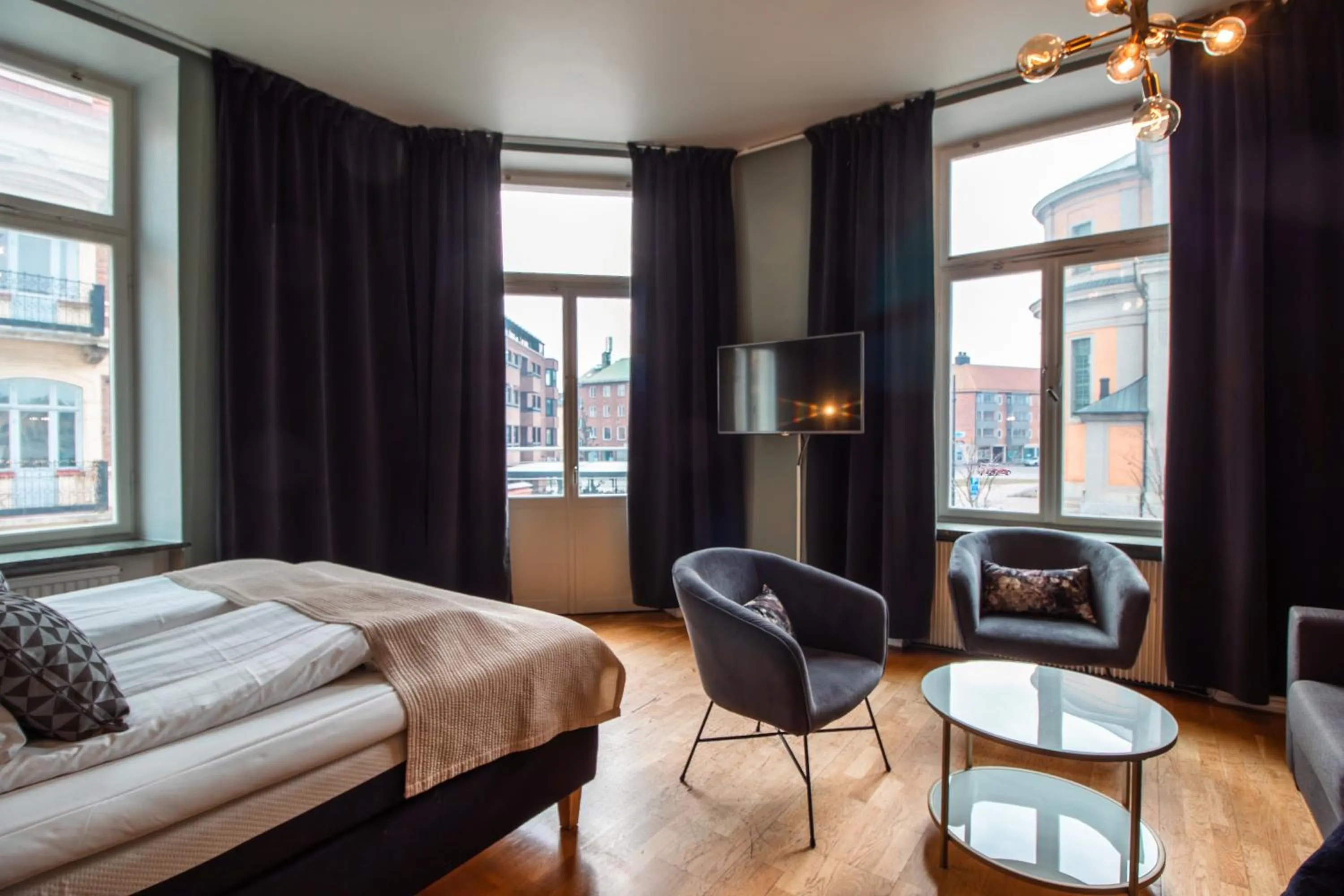 Property building, Bed in Karlskrona Stadshotell, Best Western Signature Collection