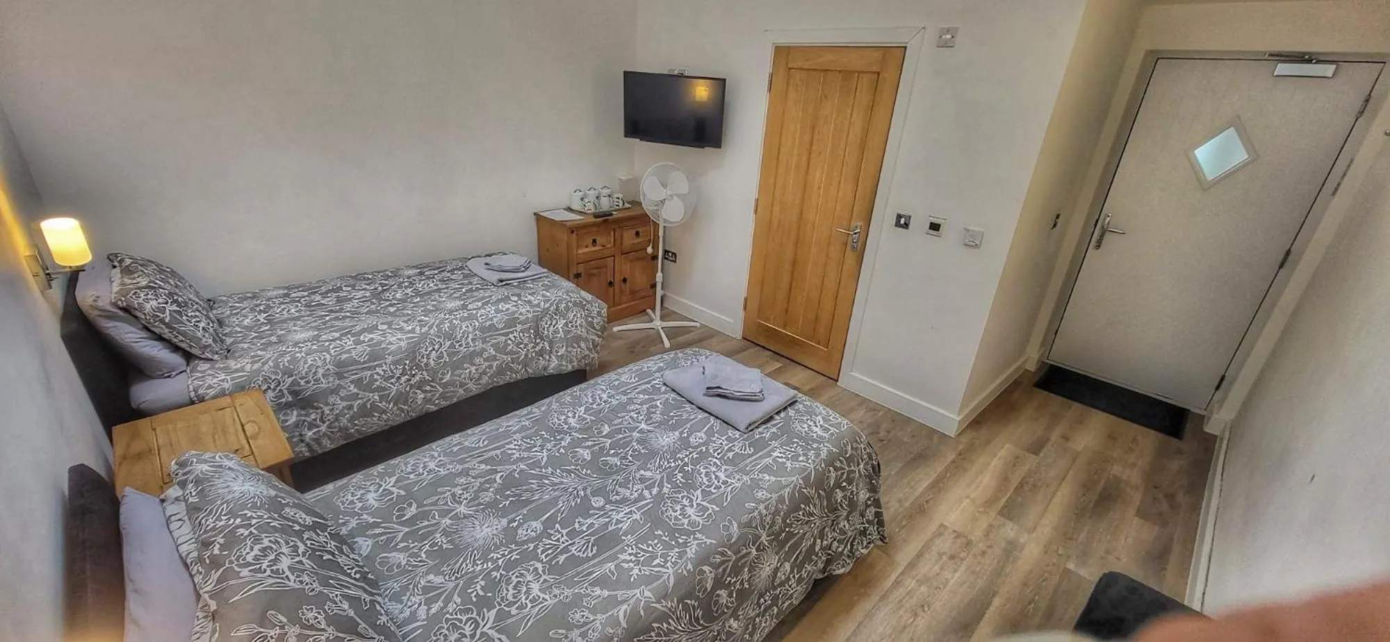 Bedroom, Bed in Deepcut Lodge Bed & Breakfast Self Service