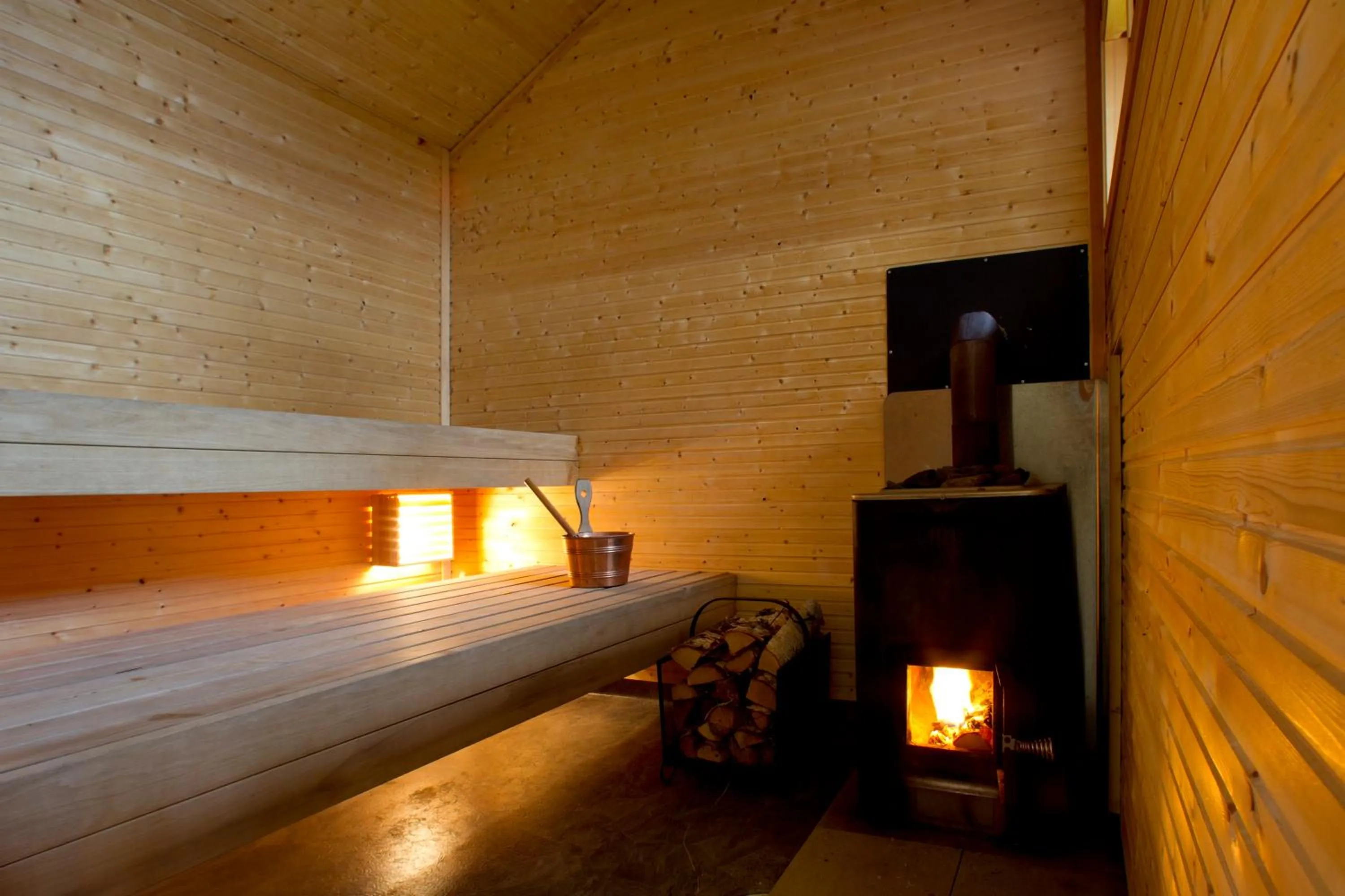 Spa and wellness centre/facilities, Bed in First Camp Arcus-Luleå