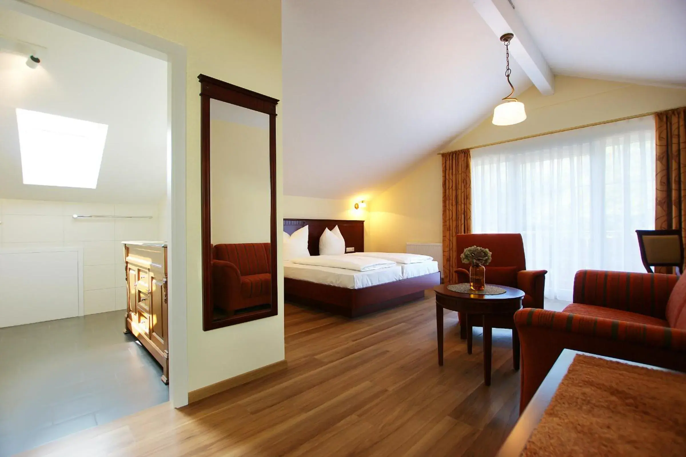 Double Room with Balcony - single occupancy in Waldcafé Hotel Restaurant Double Room with Balcony - single occupancy in Waldcafé Hotel Restaurant