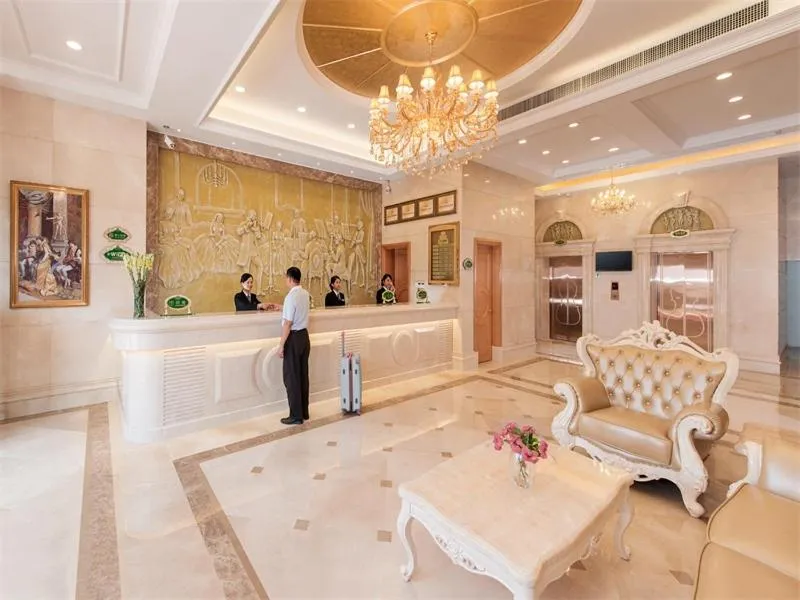 Vienna Hotel Shenzhen Baoneng City Plaza