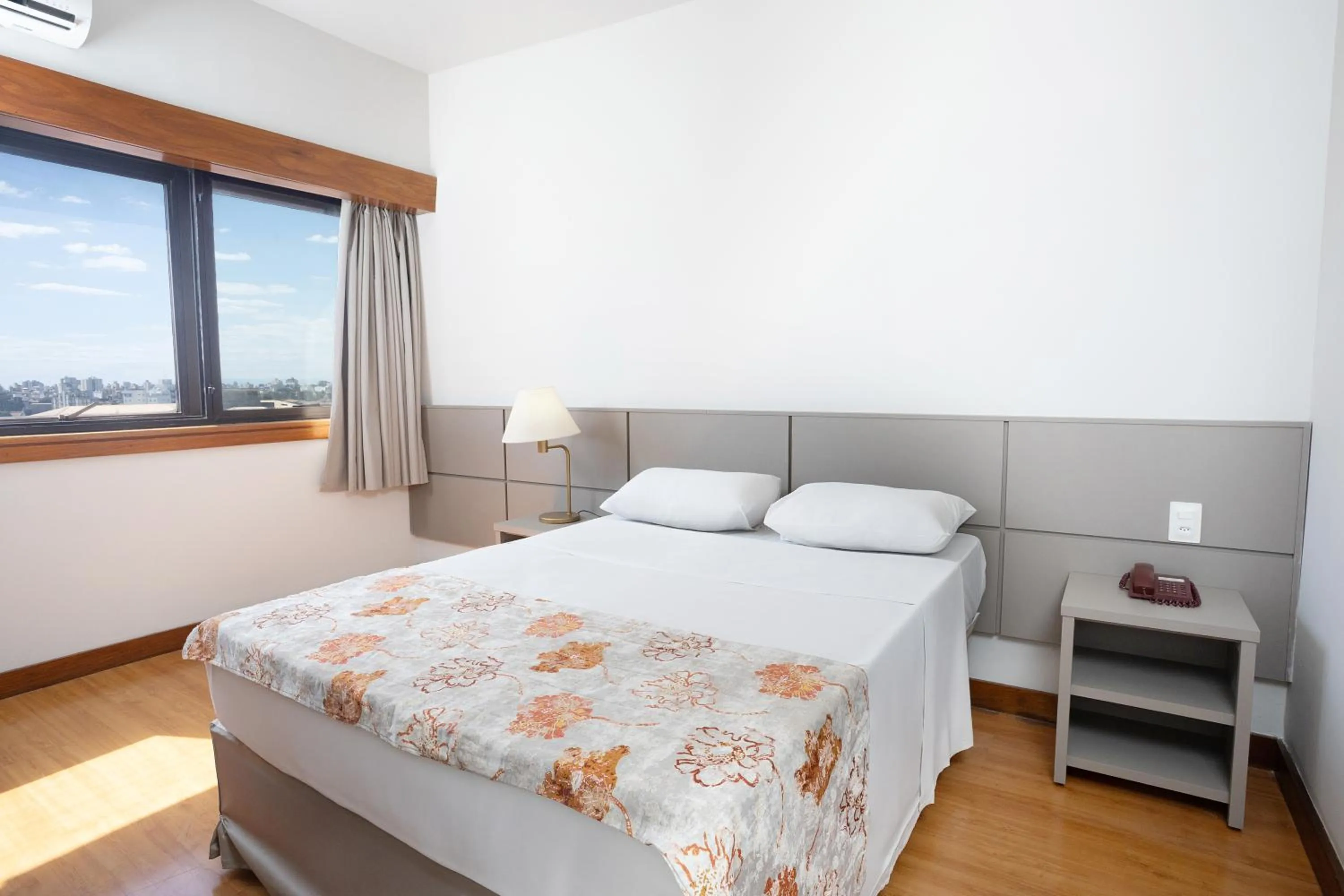 Bed in Hotel Nacional Inn Belo Horizonte