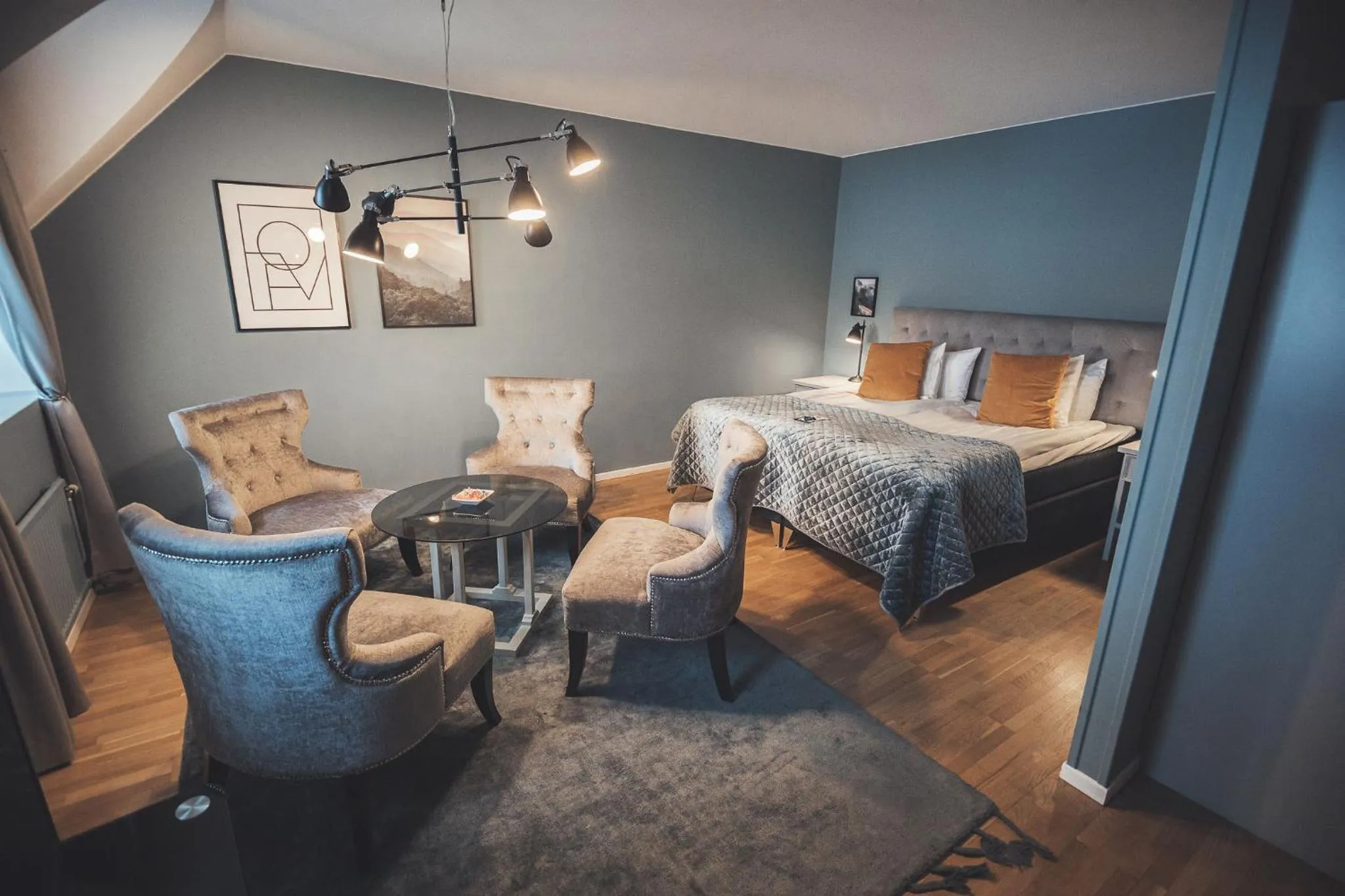 Photo of the whole room, Bed in Best Western Hotel Statt Katrineholm