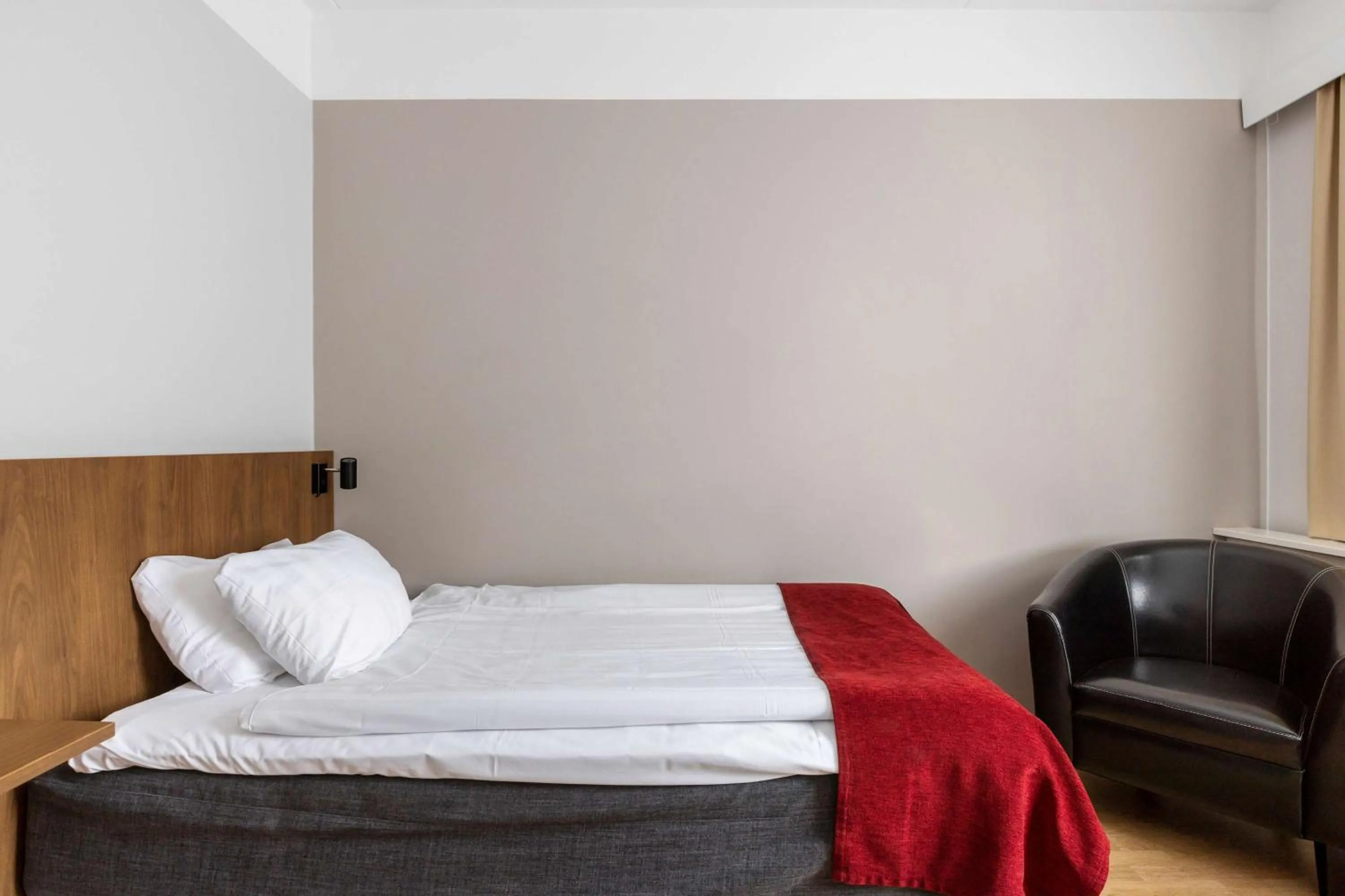 Bedroom, Bed in Best Western Hotel Statt Katrineholm